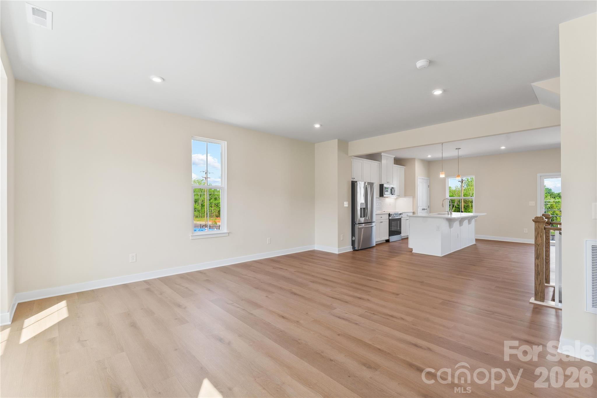6004 Blue Ridge Oak Road — Charlotte