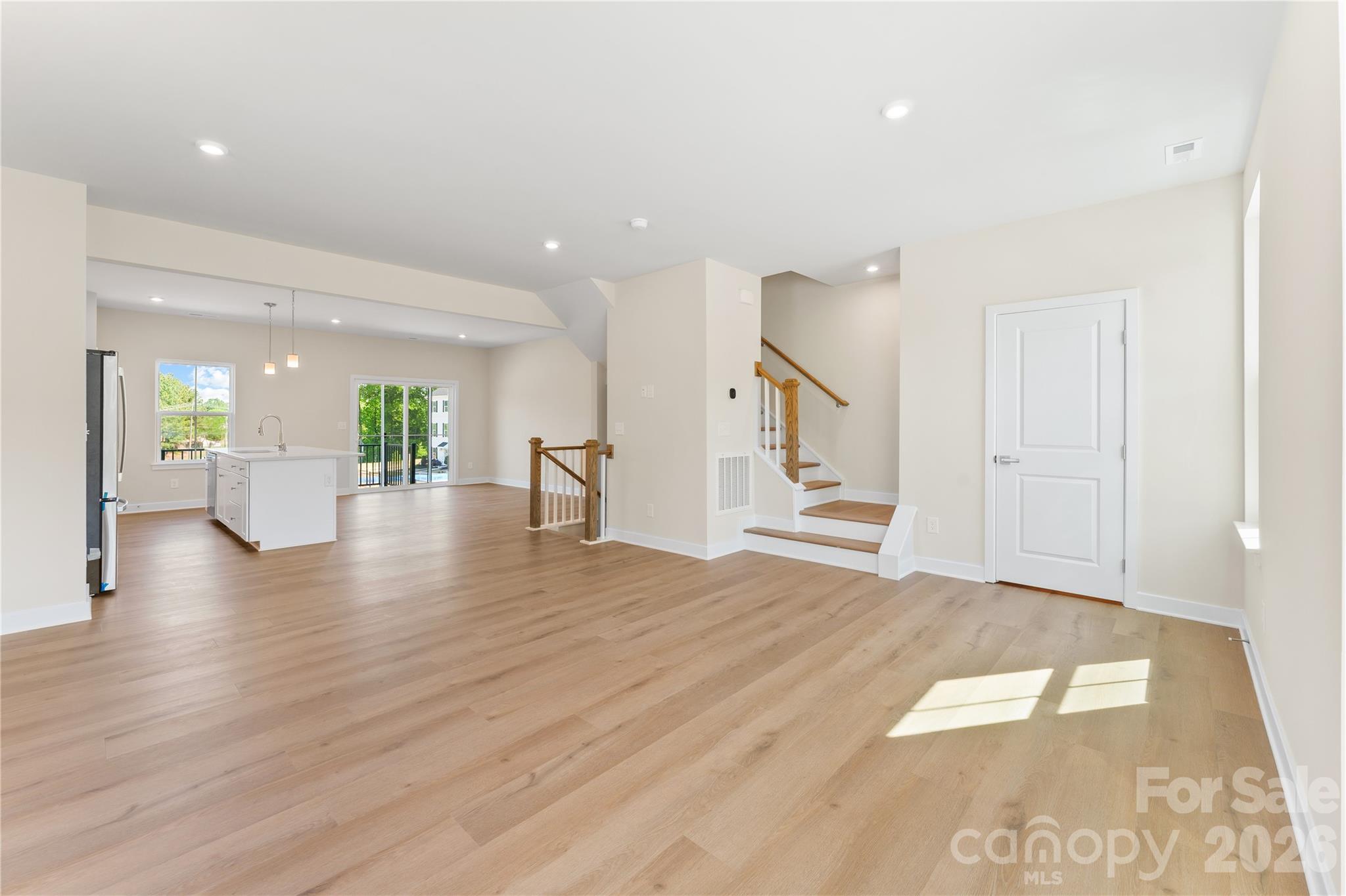 6004 Blue Ridge Oak Road — Charlotte
