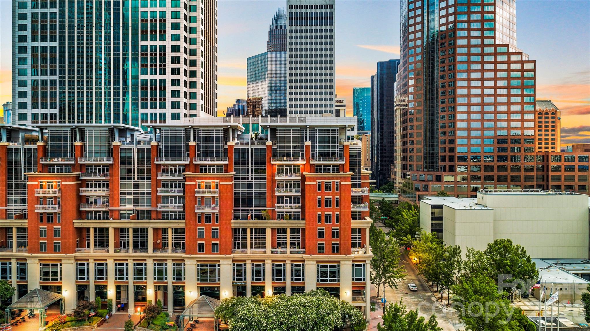 435 S Tryon Street #703 — Charlotte