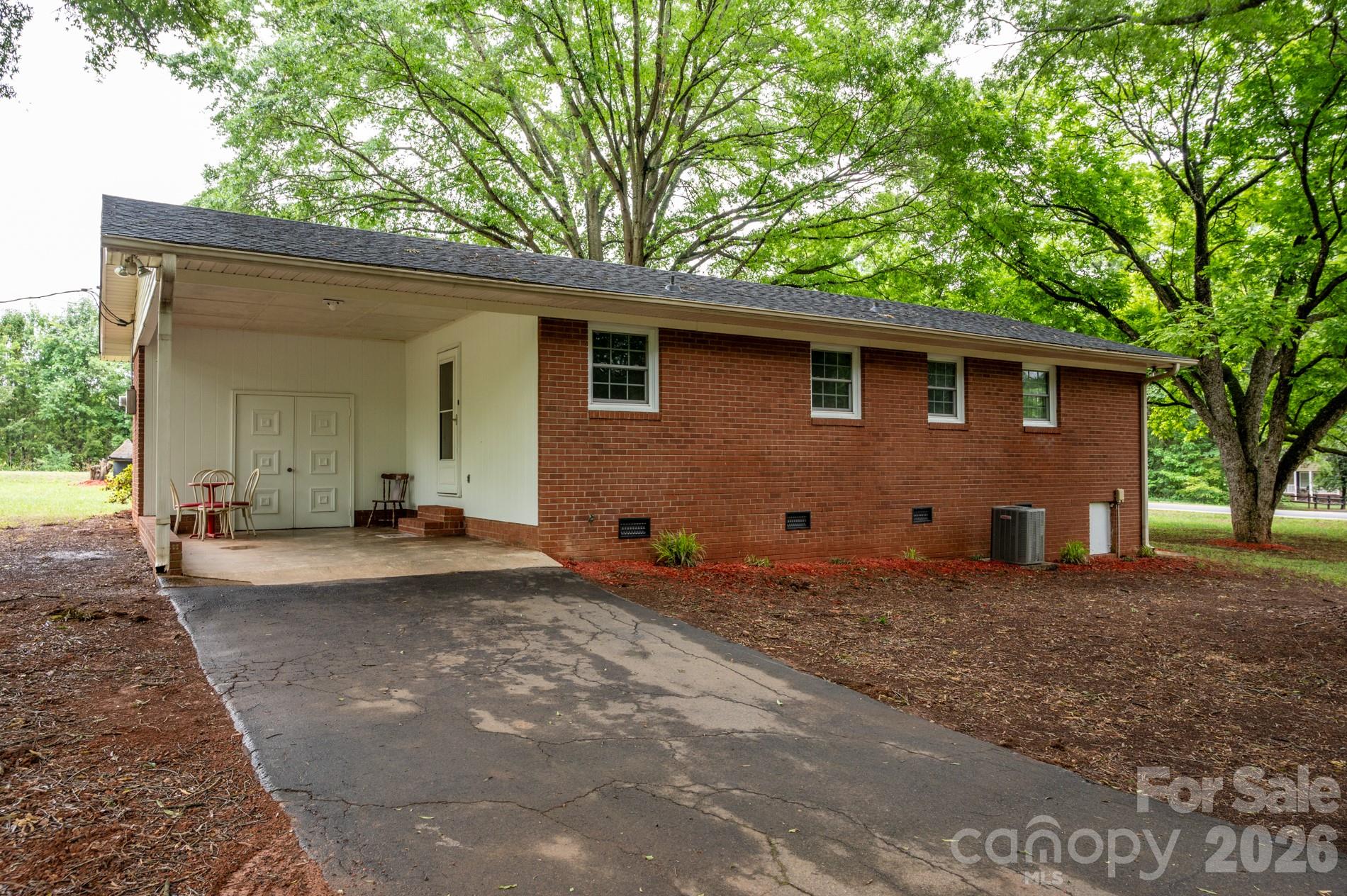 360 Trexler Loop — Salisbury