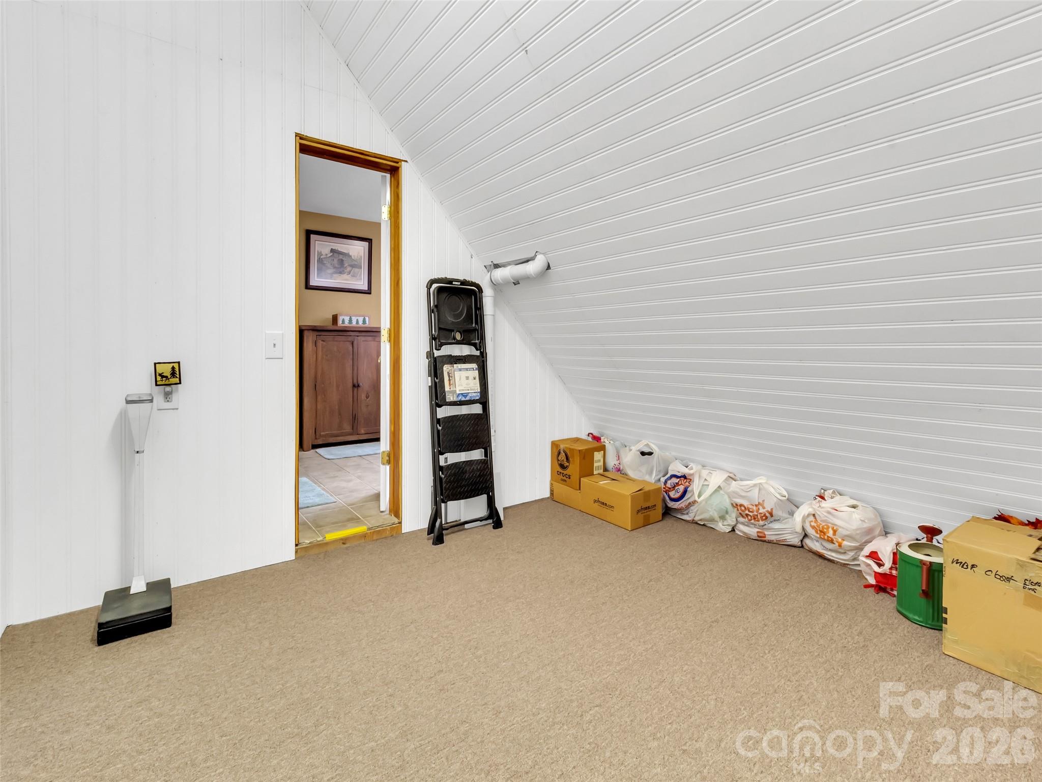371 Falcon Ridge Drive — Waynesville