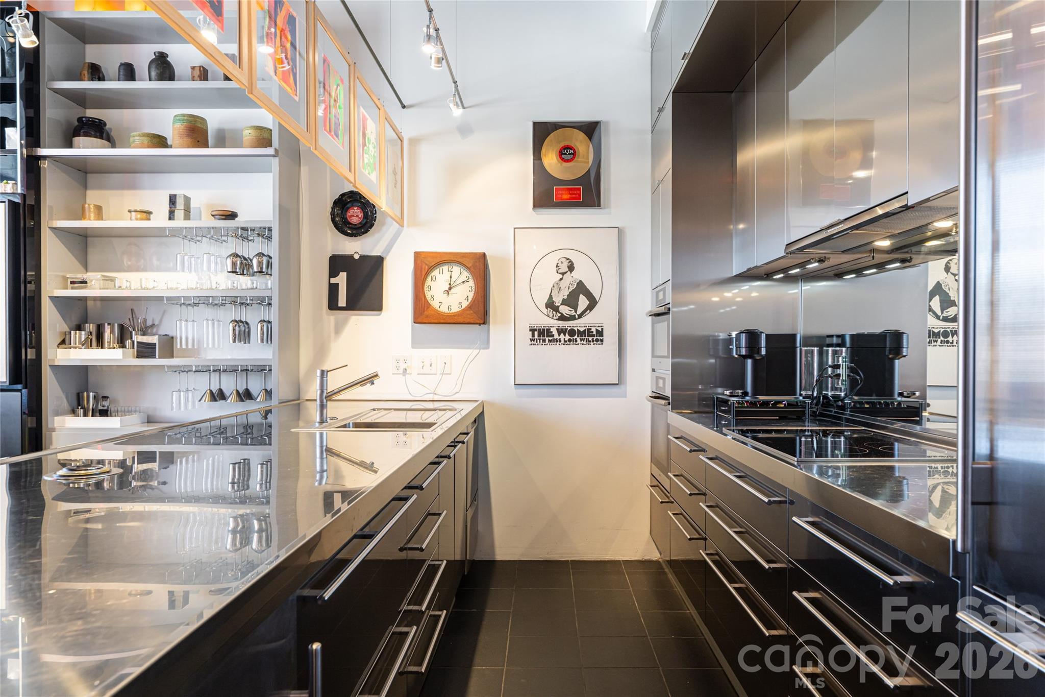 12 S Lexington Avenue #402 — Asheville
