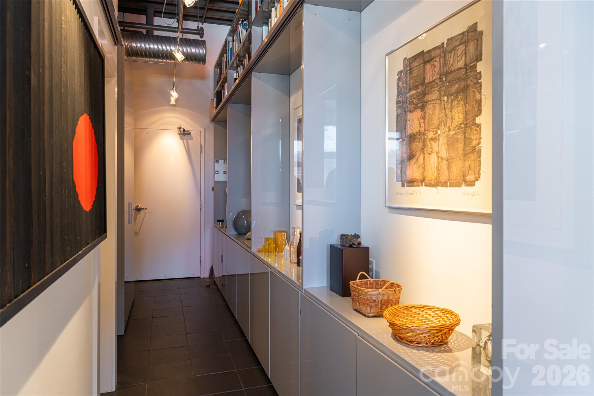 12 S Lexington Avenue #402 — Asheville