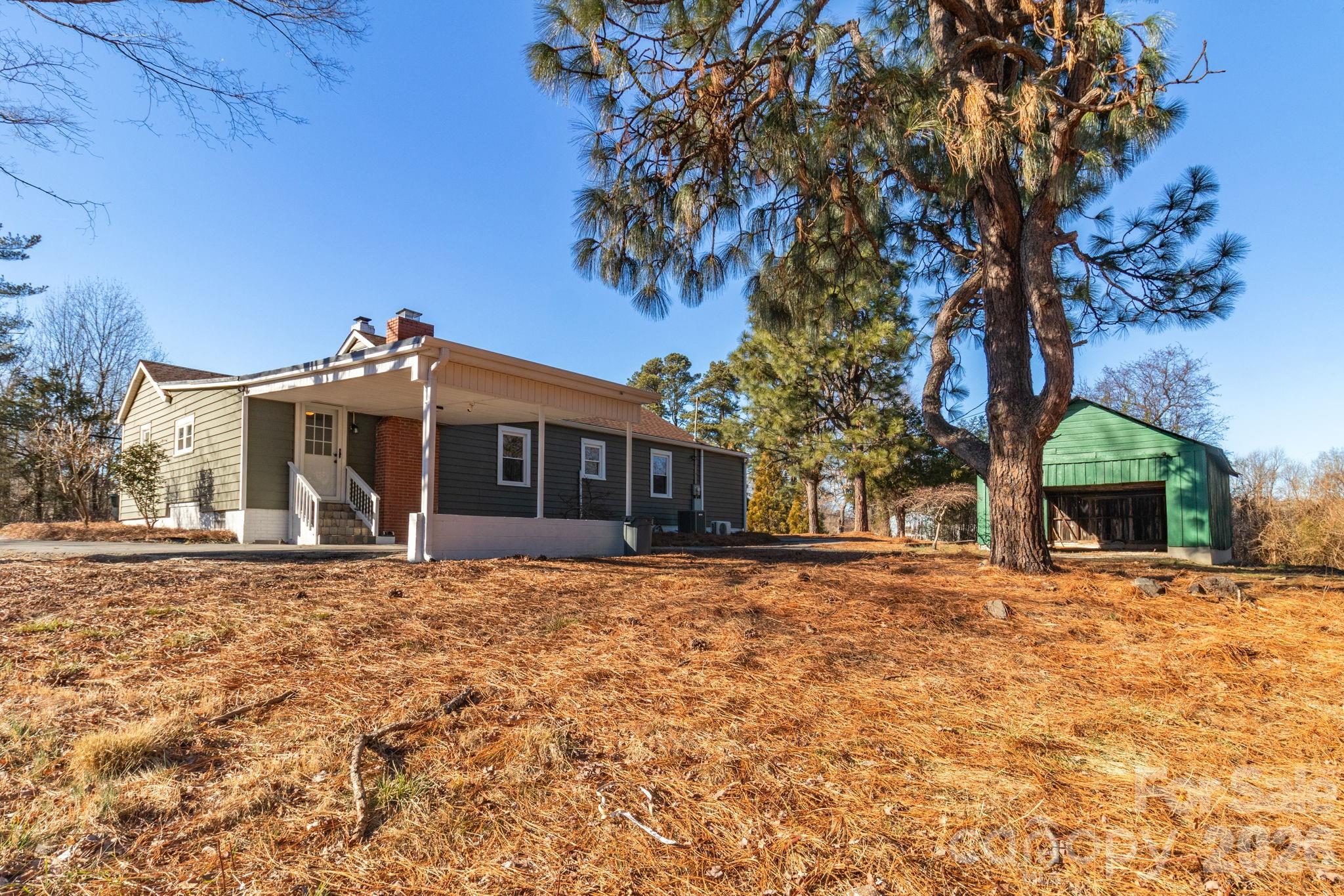 156 Payne Road — Thomasville