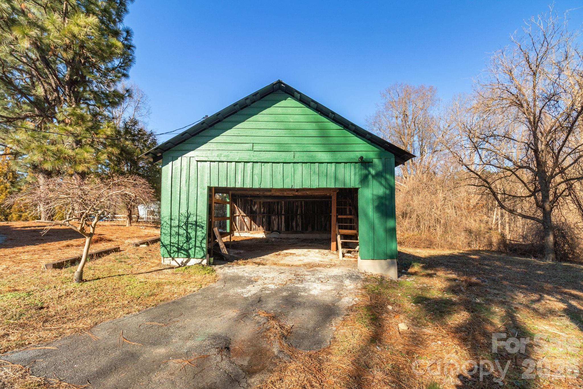 156 Payne Road — Thomasville