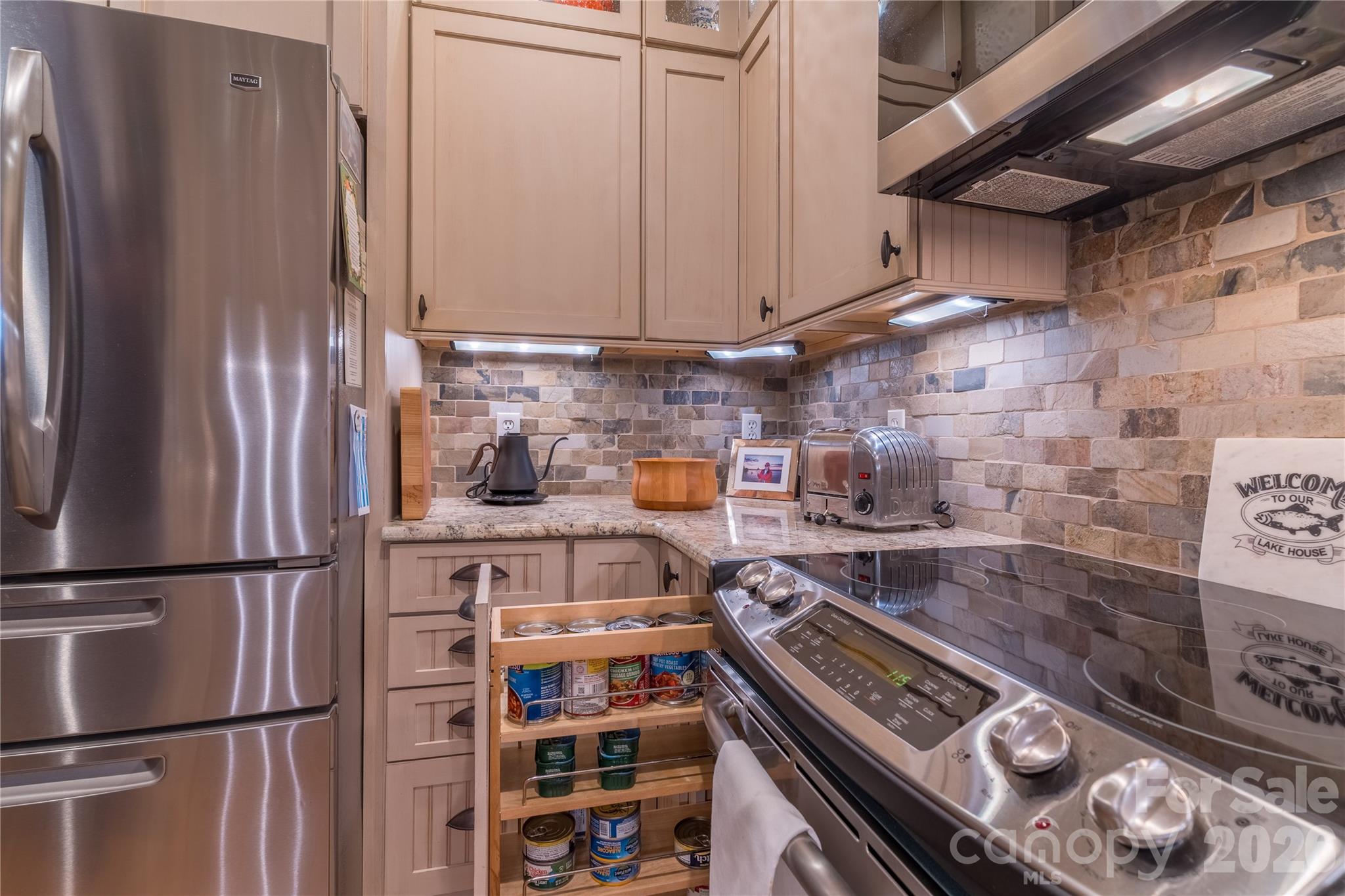 1113 Torrence Circle — Davidson