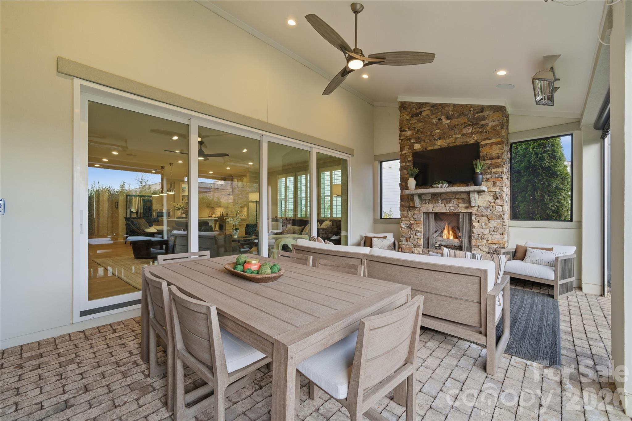 1016 Thatcher Way — Fort Mill