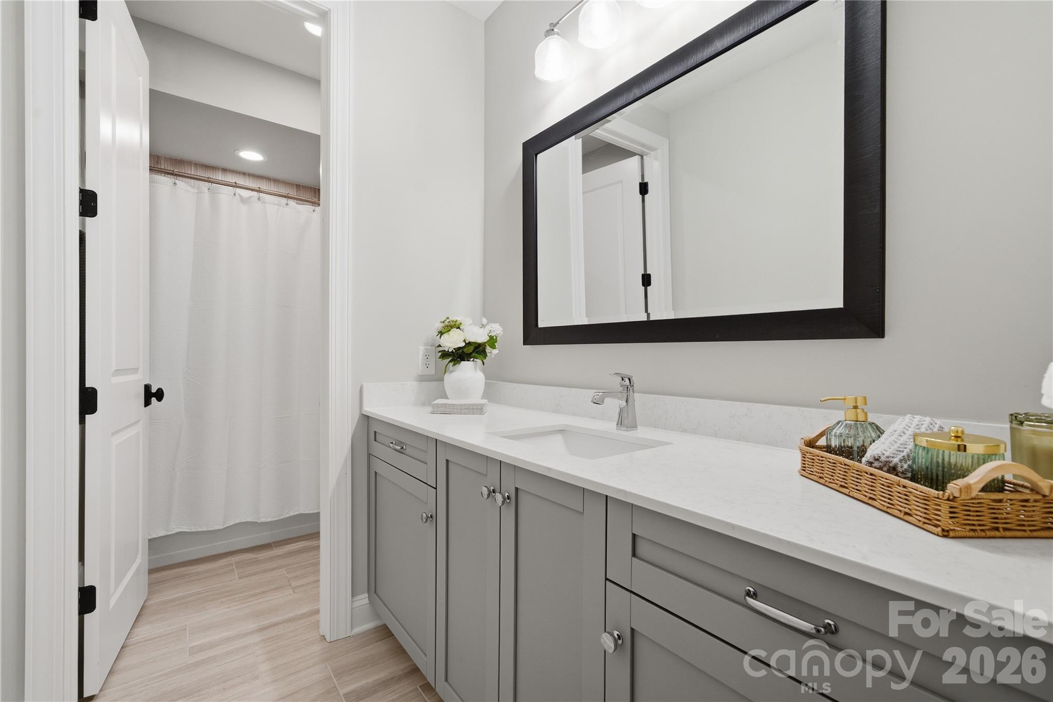 1016 Thatcher Way — Fort Mill