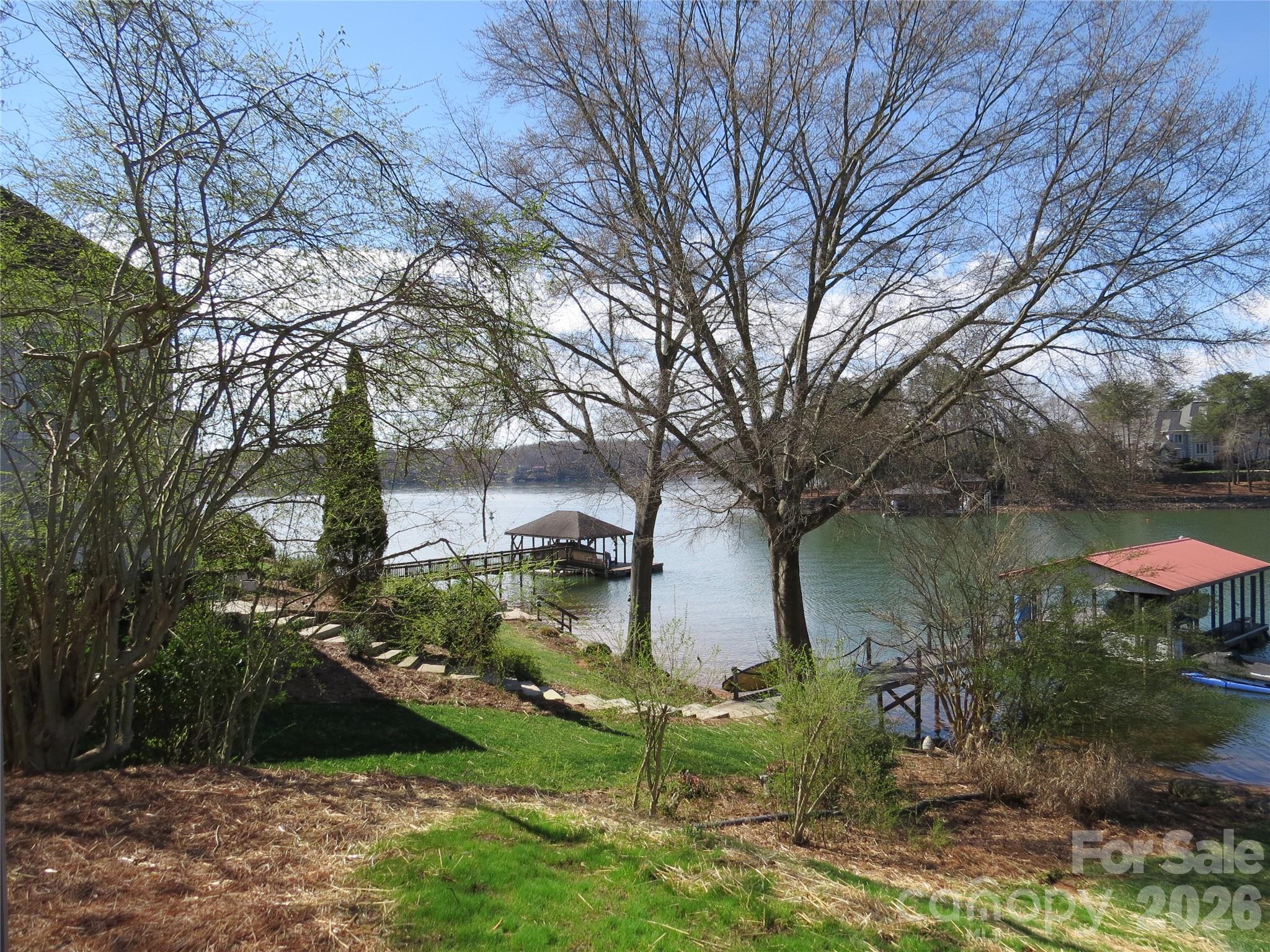 529 Catspaw Road — Statesville