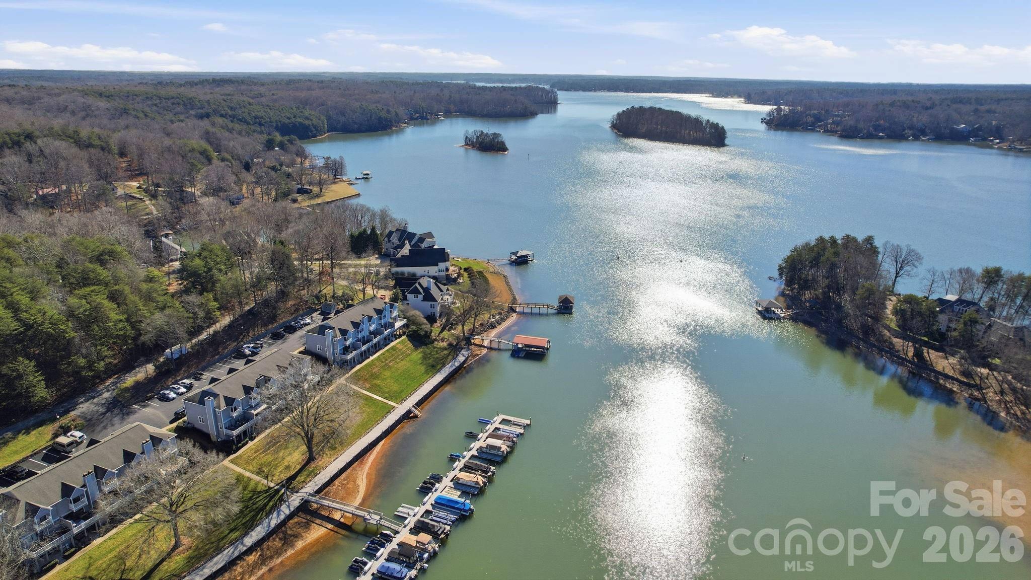 529 Catspaw Road — Statesville