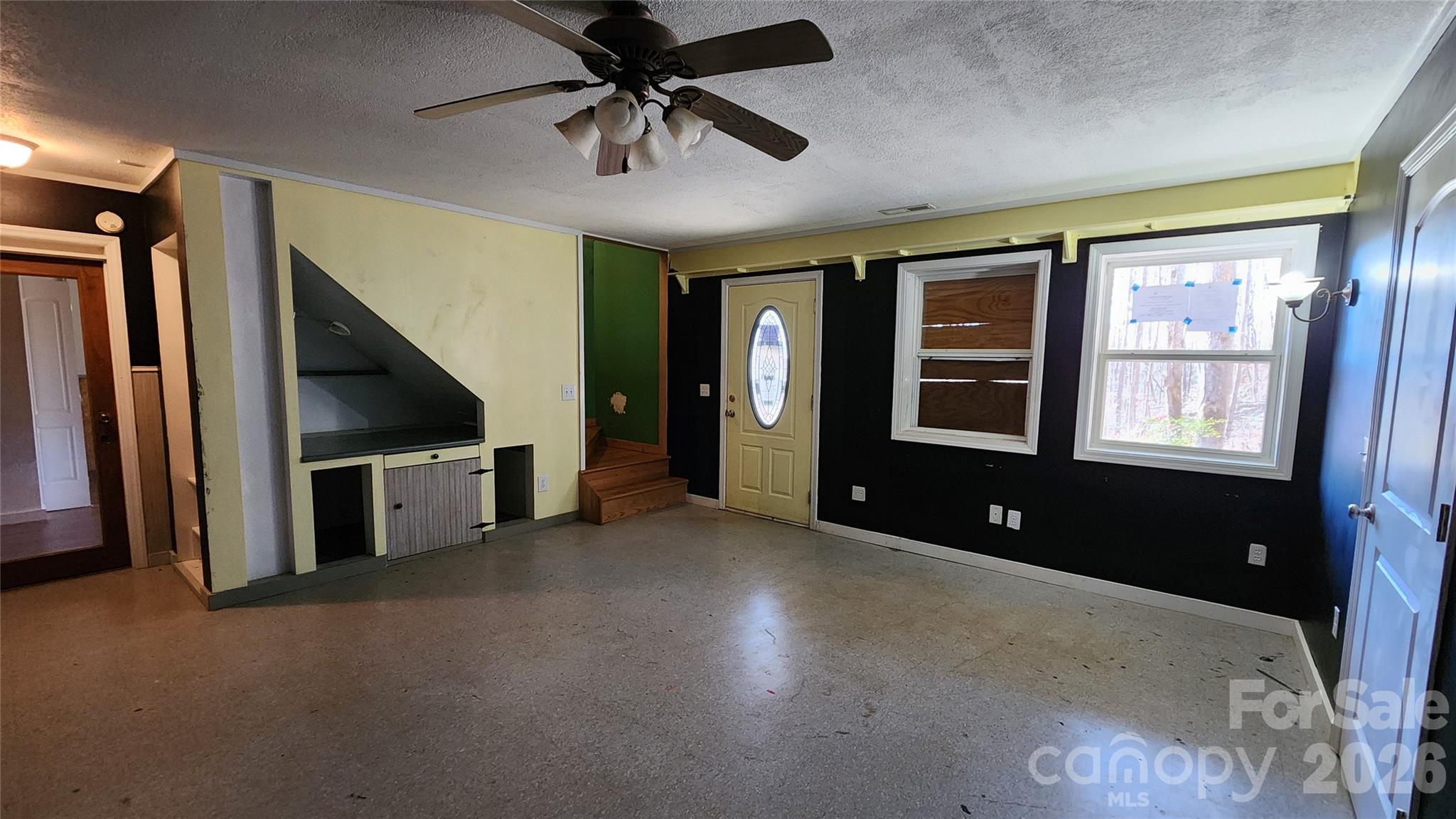 115 Old Camptown Drive — Hayesville