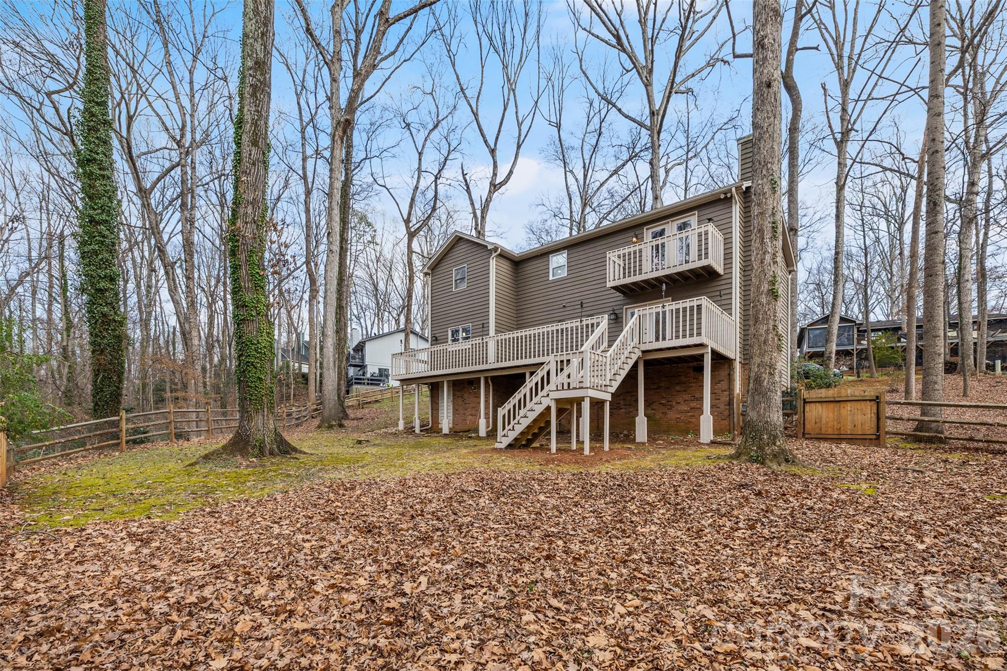8 Hickory Ridge Court — Lake Wylie
