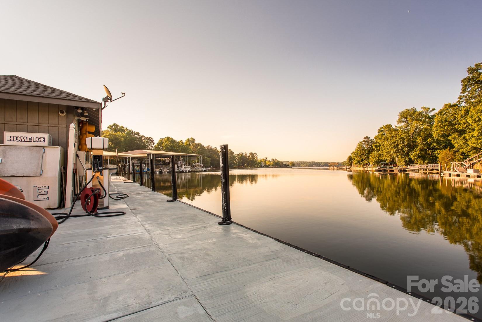 8 Hickory Ridge Court — Lake Wylie