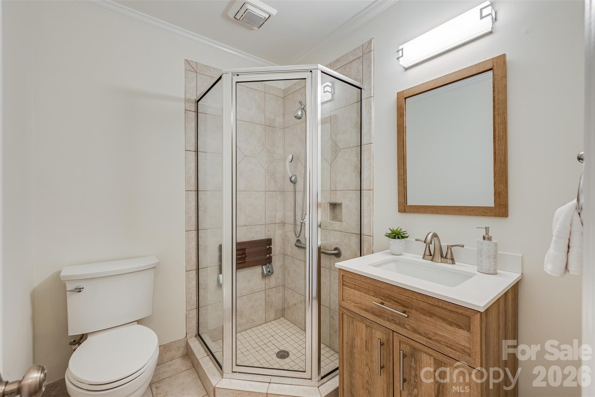 8 Hickory Ridge Court — Lake Wylie