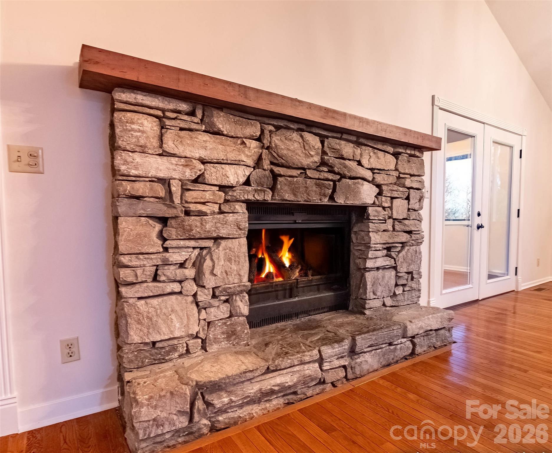 120 Breckenridge Court — Hendersonville