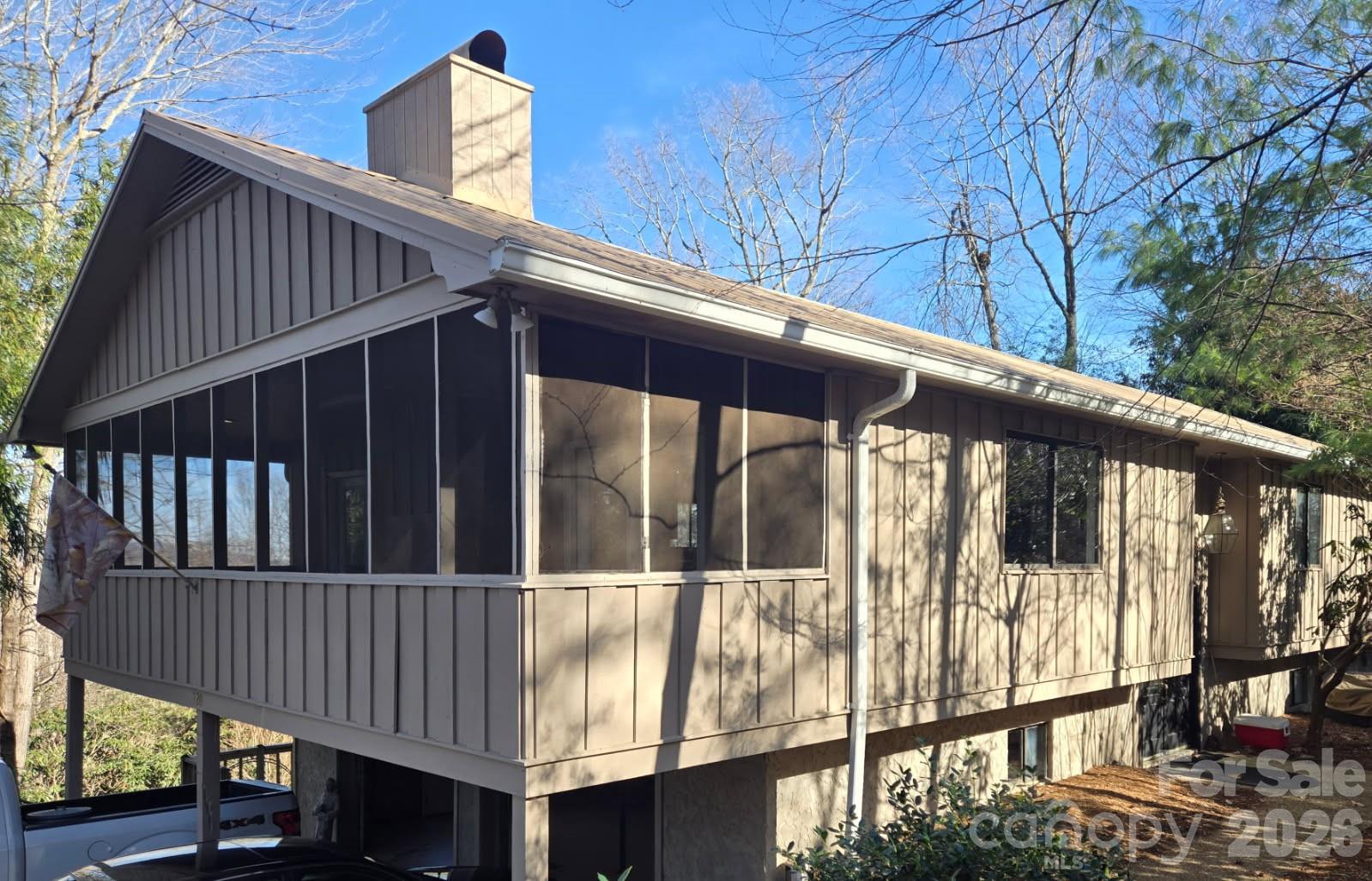 120 Breckenridge Court — Hendersonville