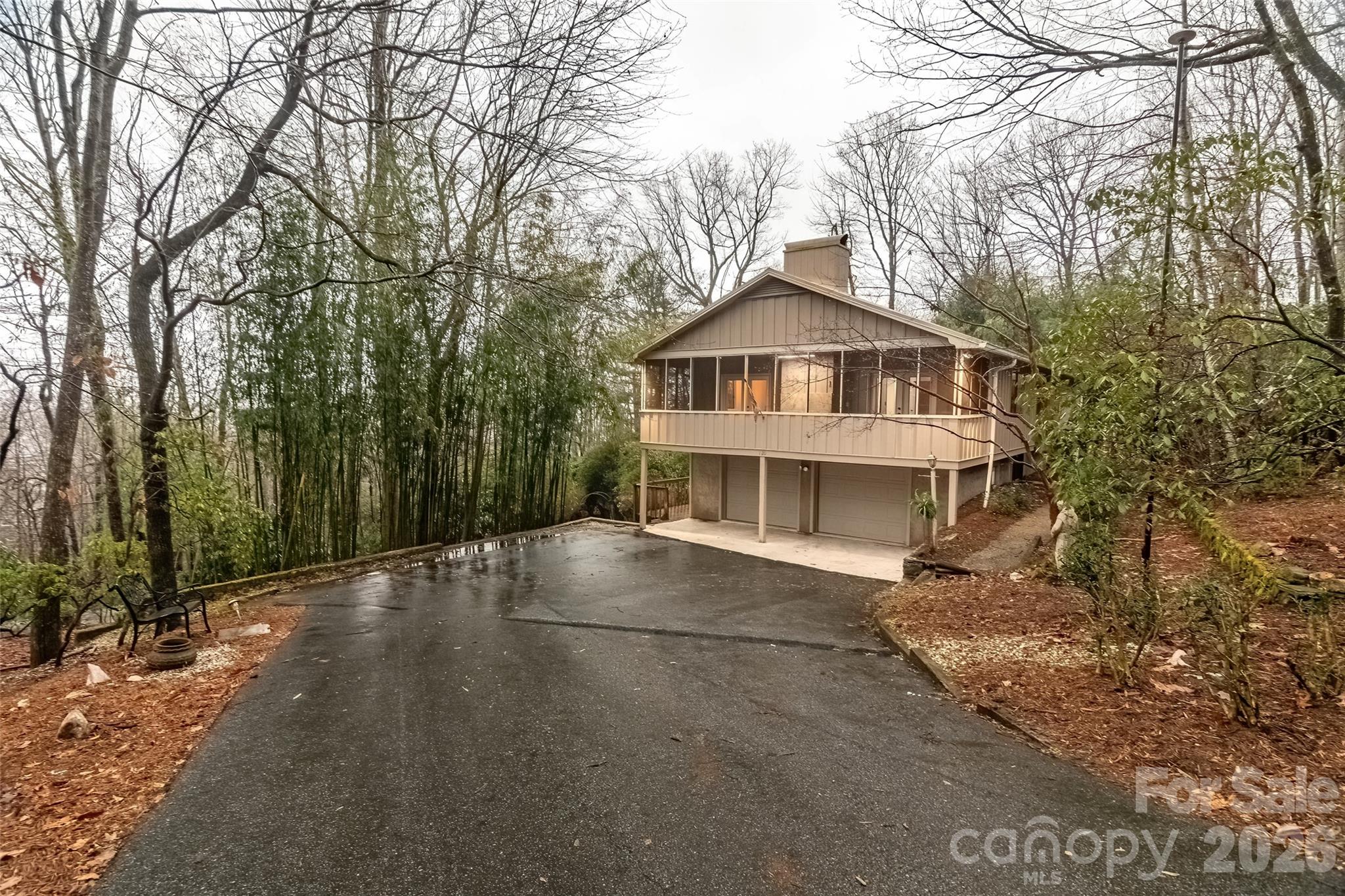120 Breckenridge Court — Hendersonville