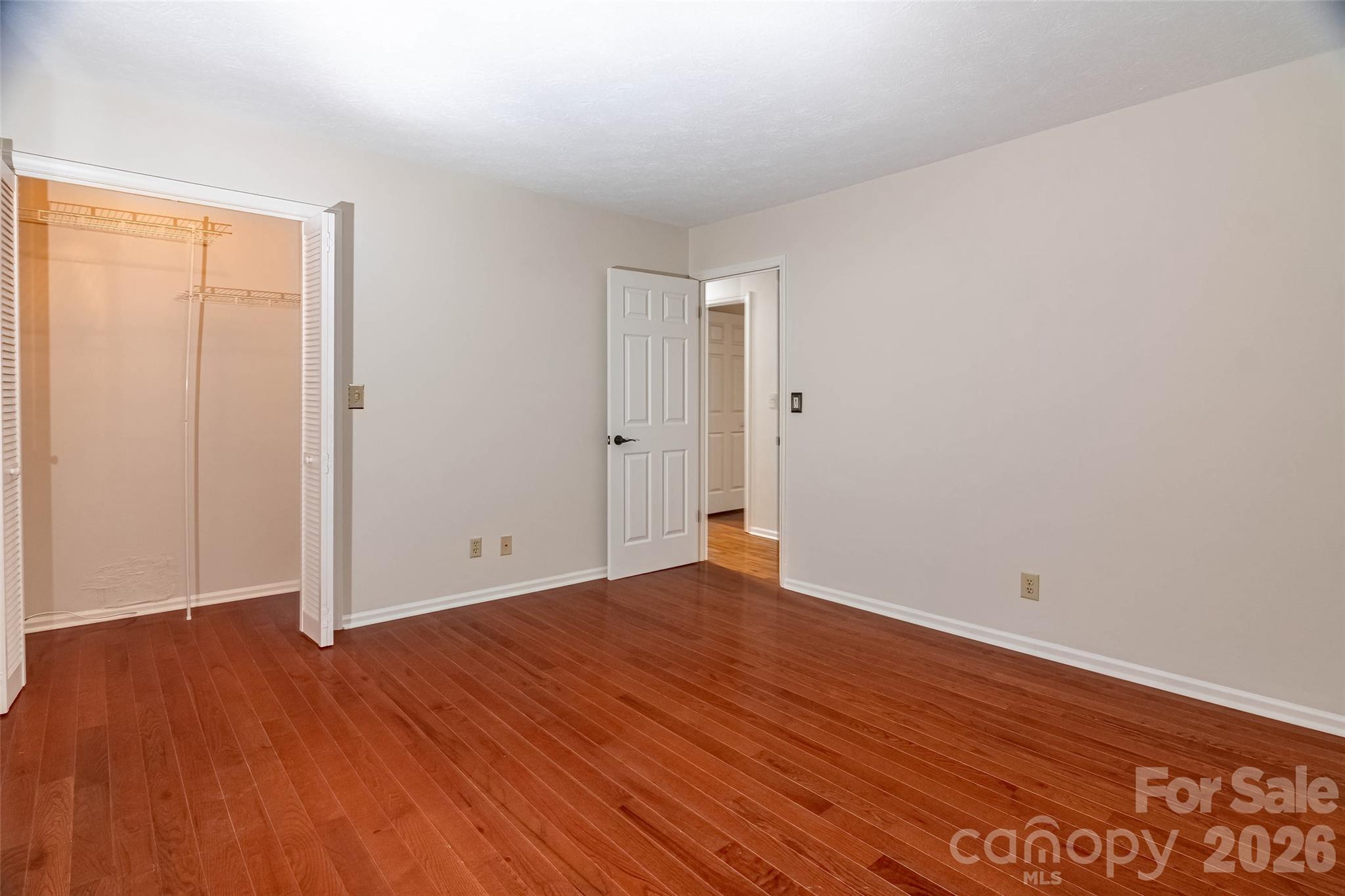 120 Breckenridge Court — Hendersonville