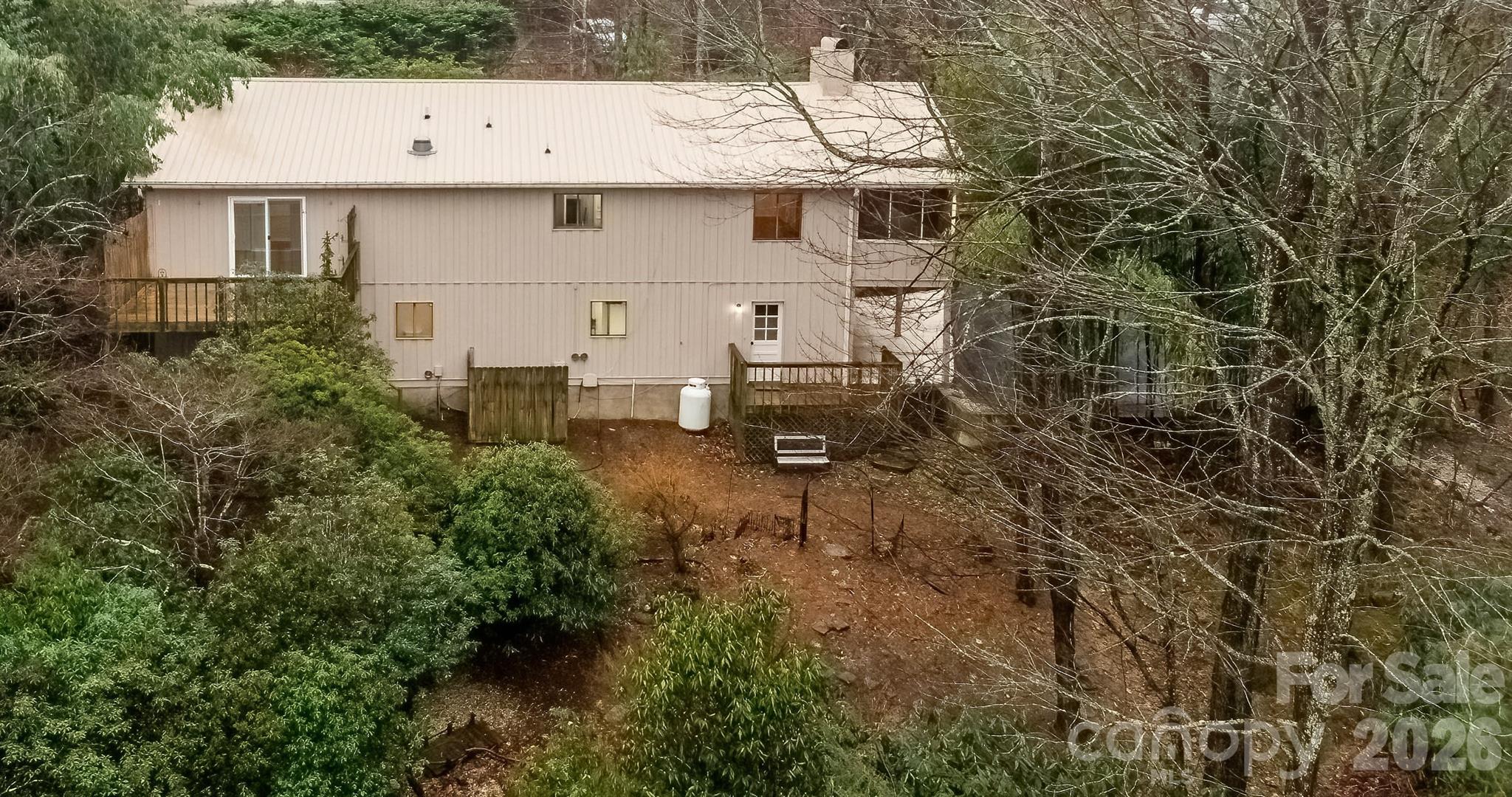 120 Breckenridge Court — Hendersonville