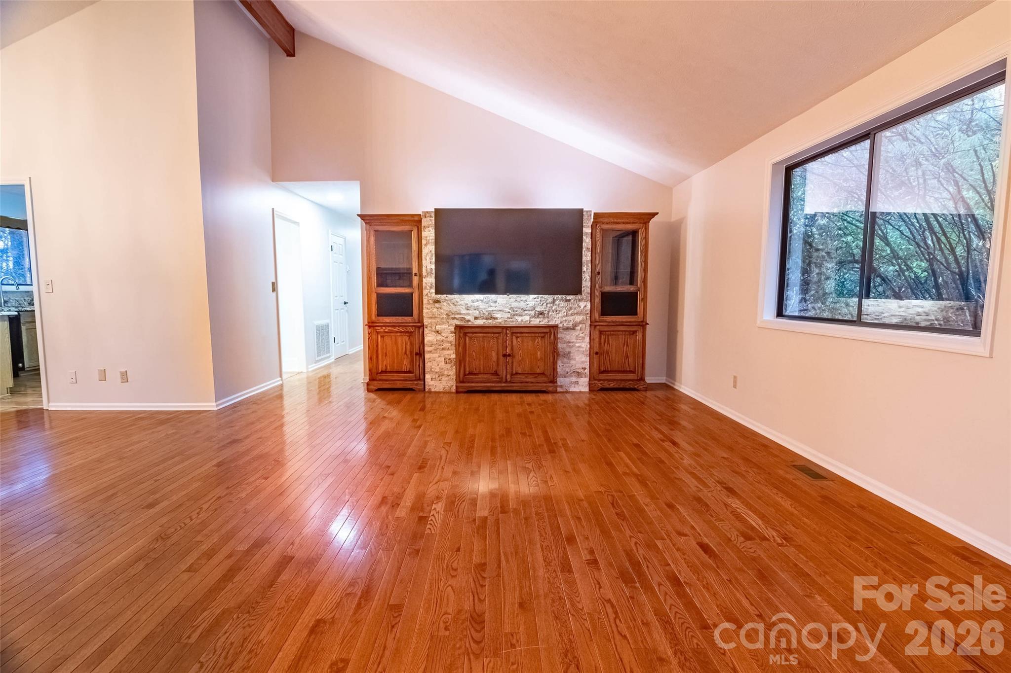 120 Breckenridge Court — Hendersonville