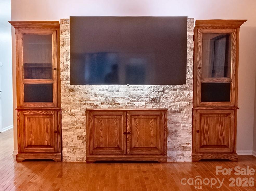 120 Breckenridge Court — Hendersonville