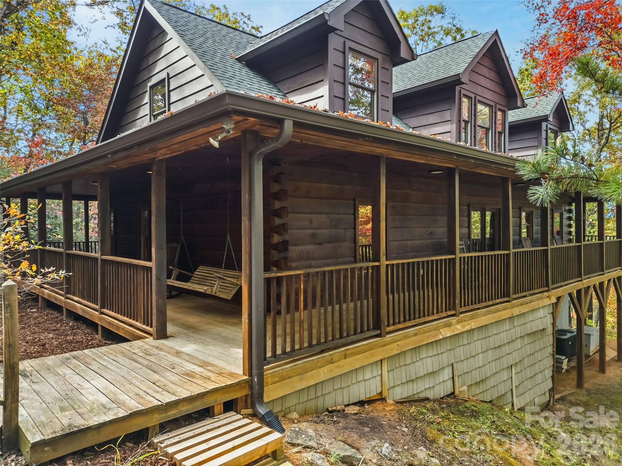 167 Mountain Vista Drive — Saluda