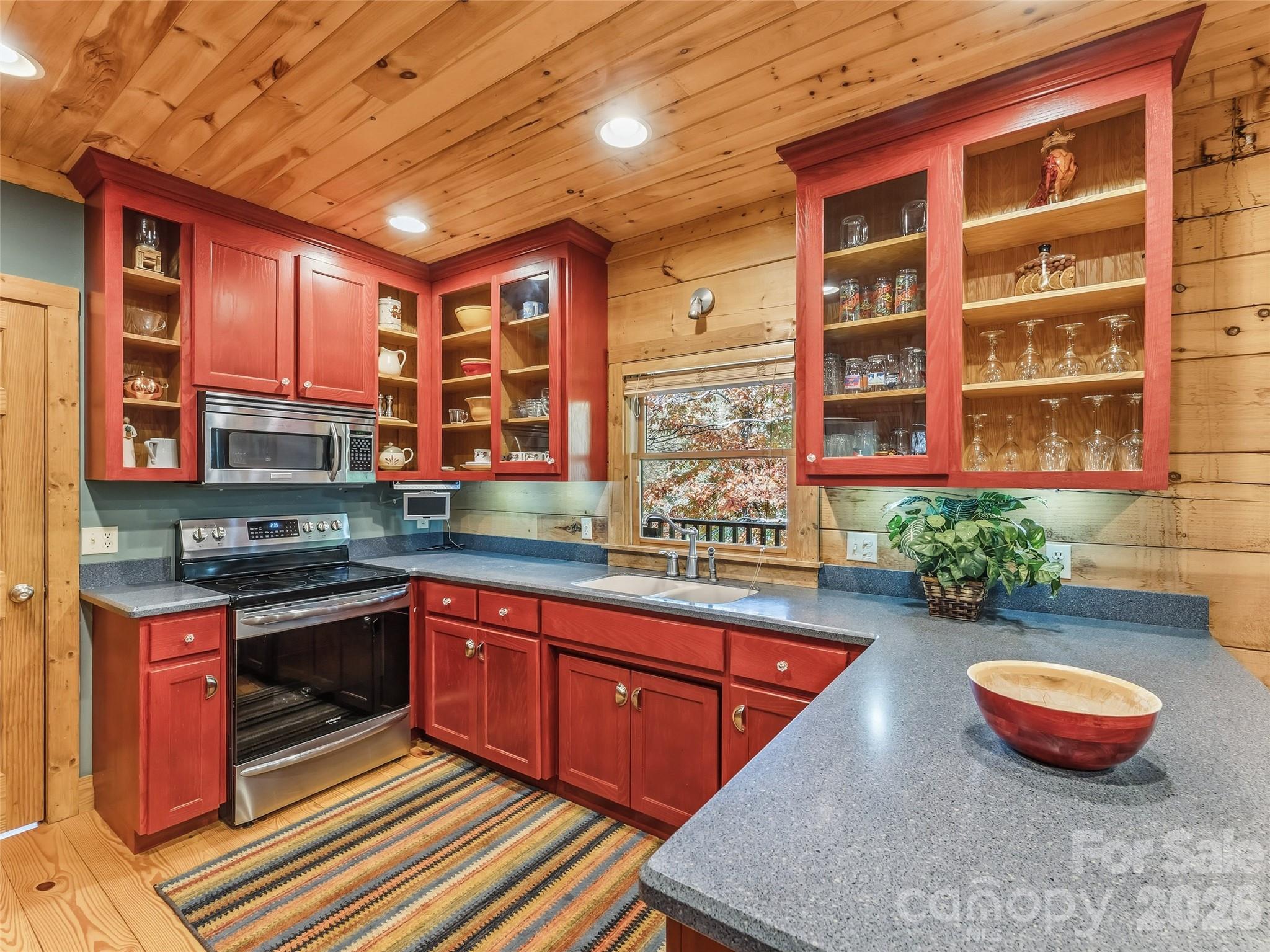 167 Mountain Vista Drive — Saluda