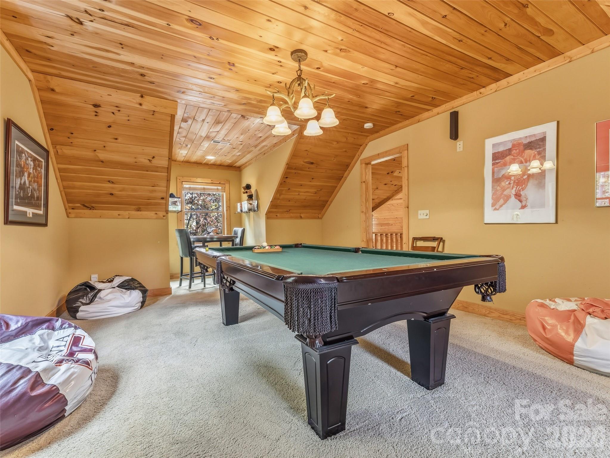 167 Mountain Vista Drive — Saluda