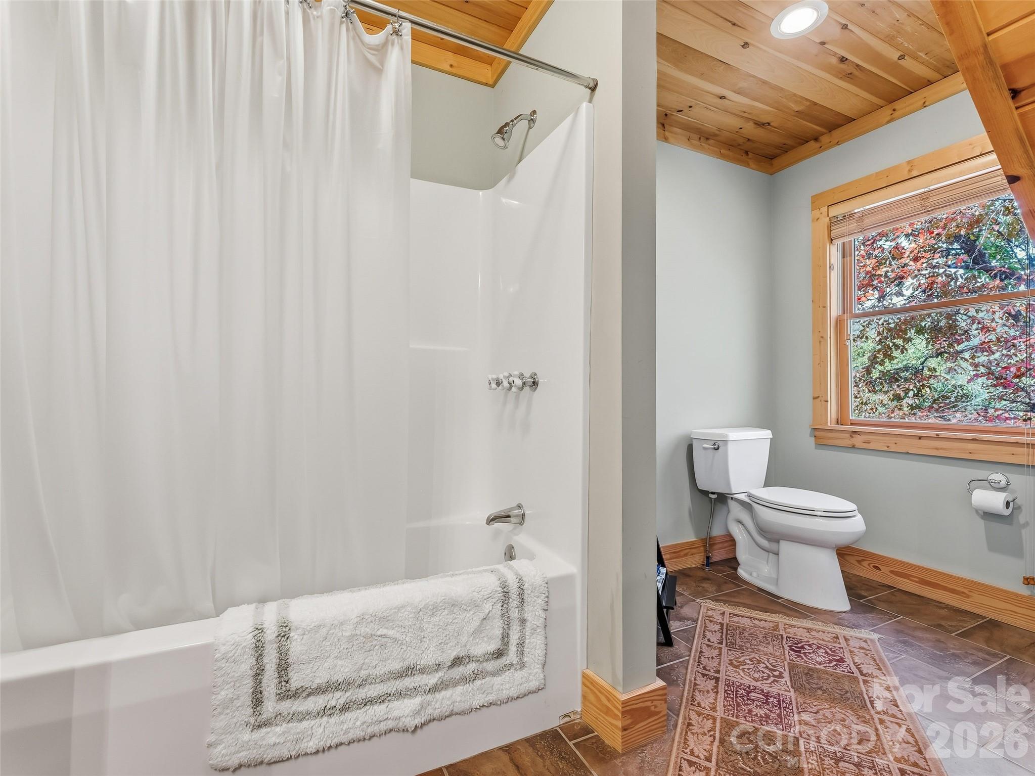 167 Mountain Vista Drive — Saluda