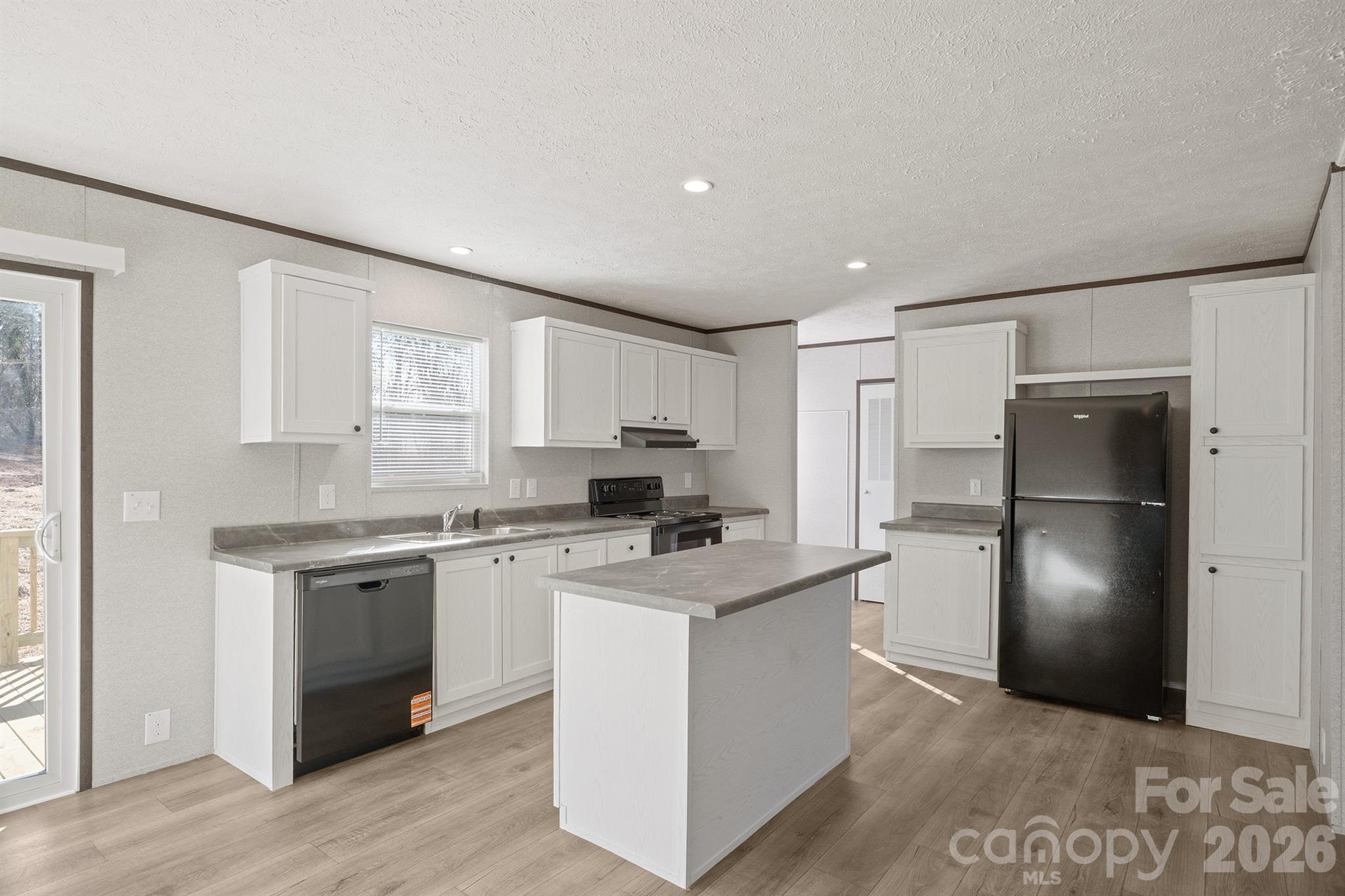 3613 Jamestown Road — Morganton