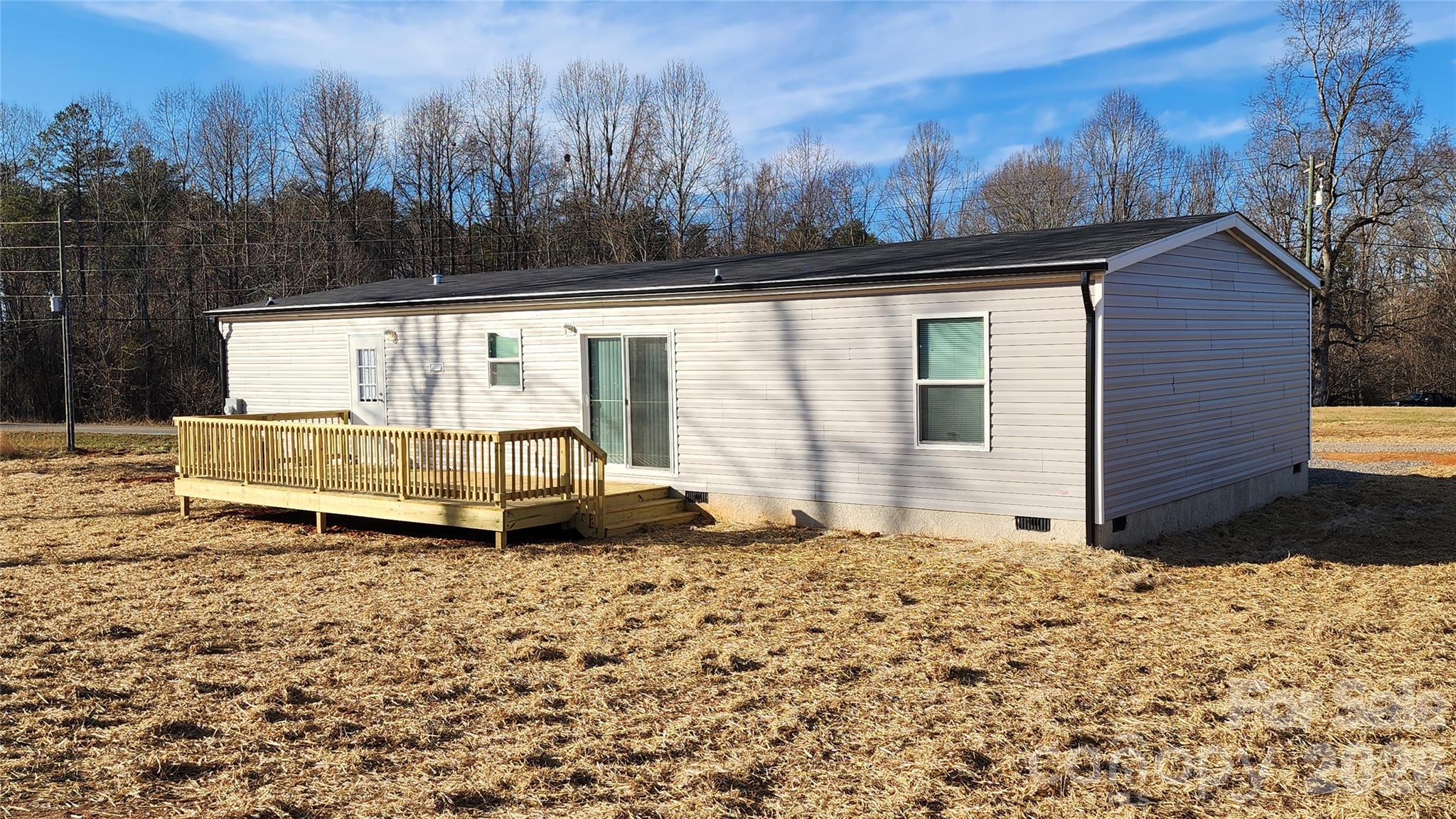 3613 Jamestown Road — Morganton