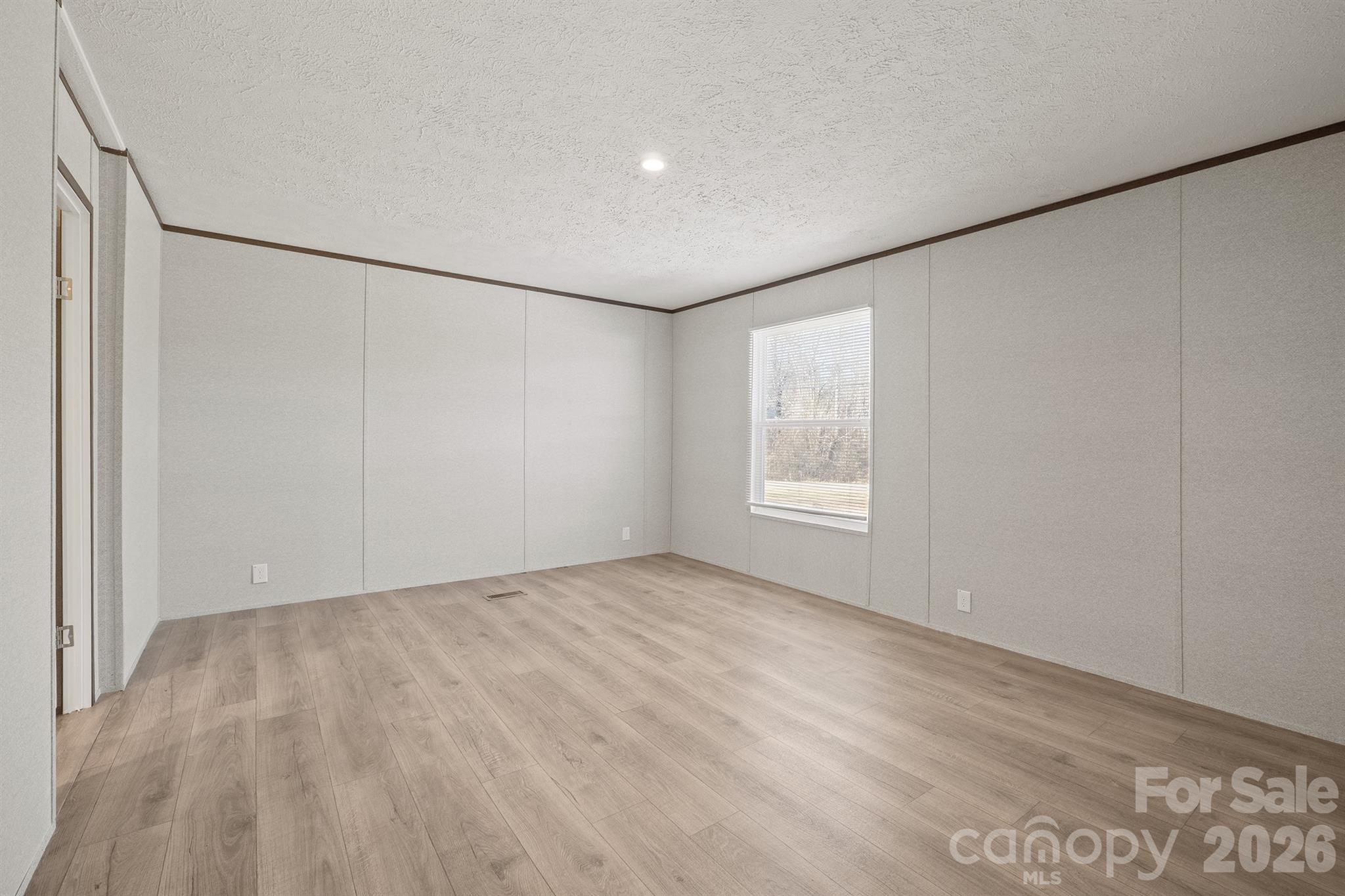 3613 Jamestown Road — Morganton