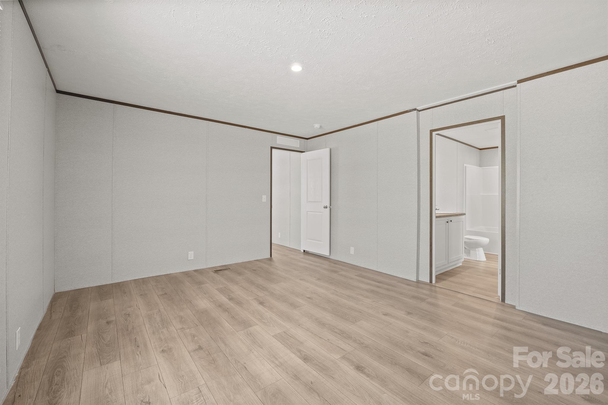3613 Jamestown Road — Morganton