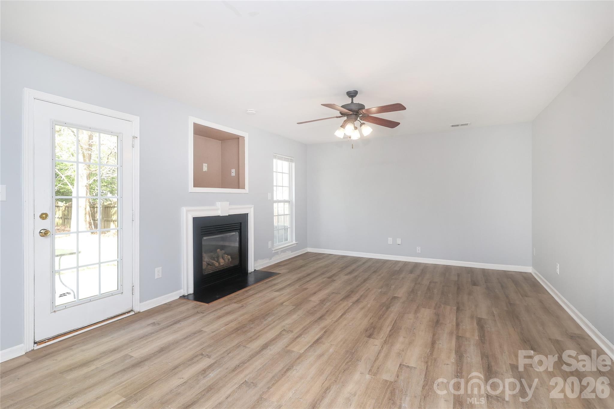 10910 Elm Bend Drive — Charlotte