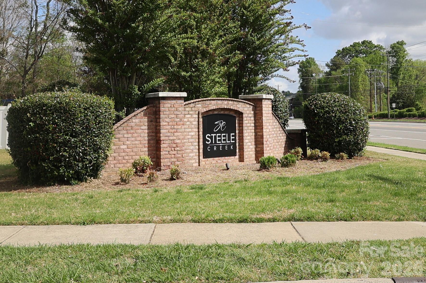 10910 Elm Bend Drive — Charlotte