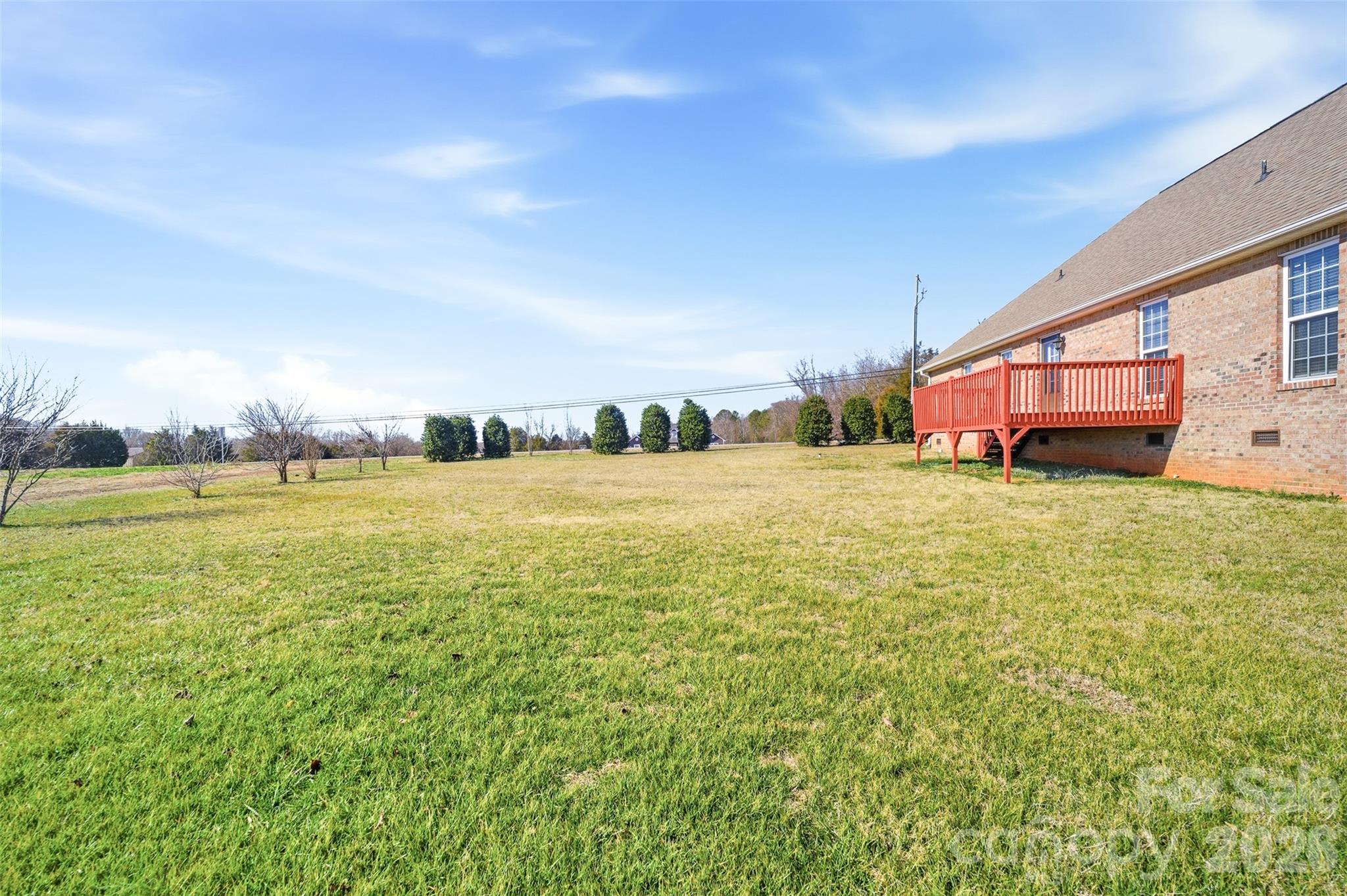 884 Clear Creek Circle — Lincolnton