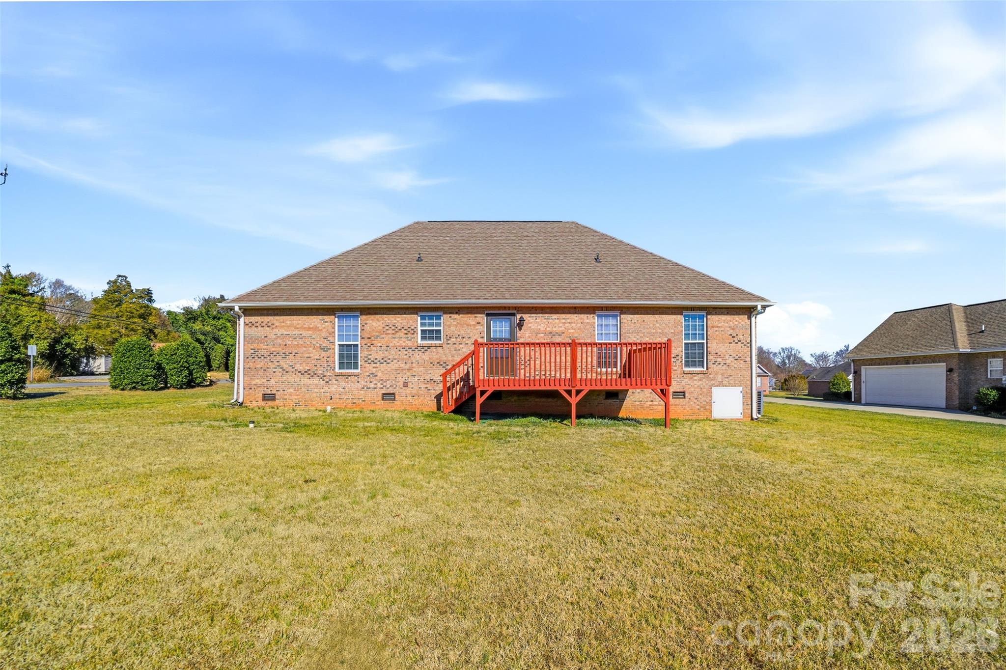 884 Clear Creek Circle — Lincolnton