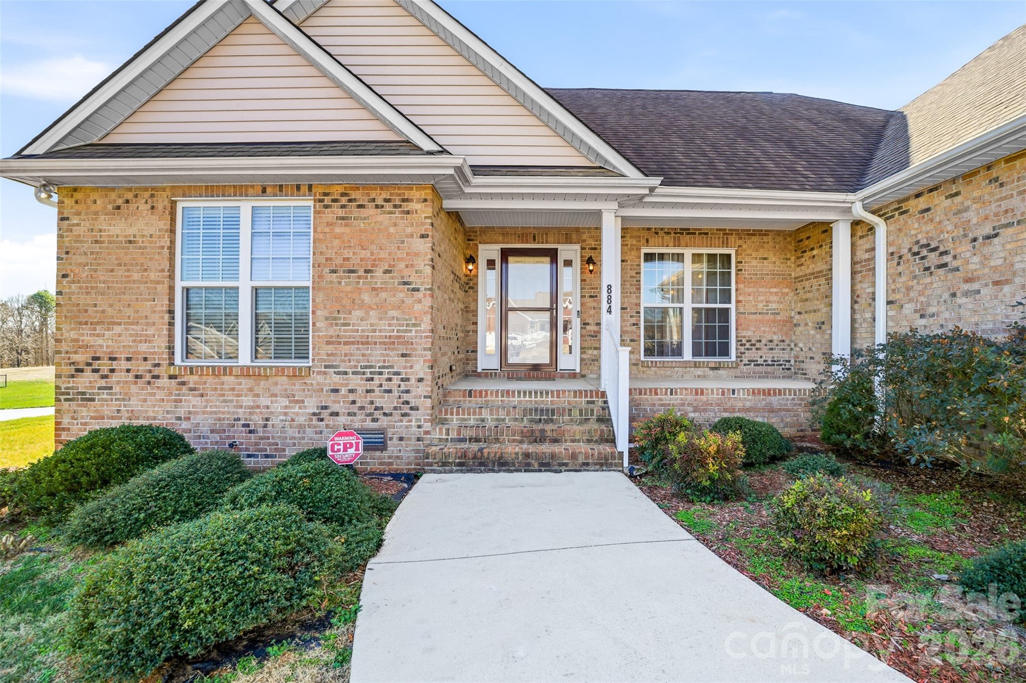 884 Clear Creek Circle — Lincolnton
