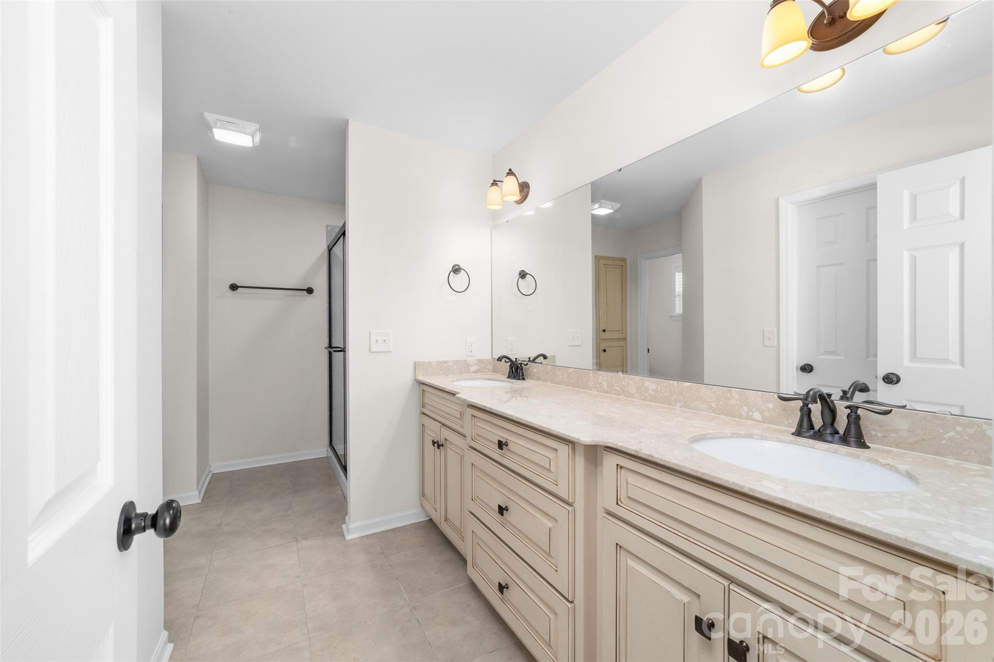 884 Clear Creek Circle — Lincolnton