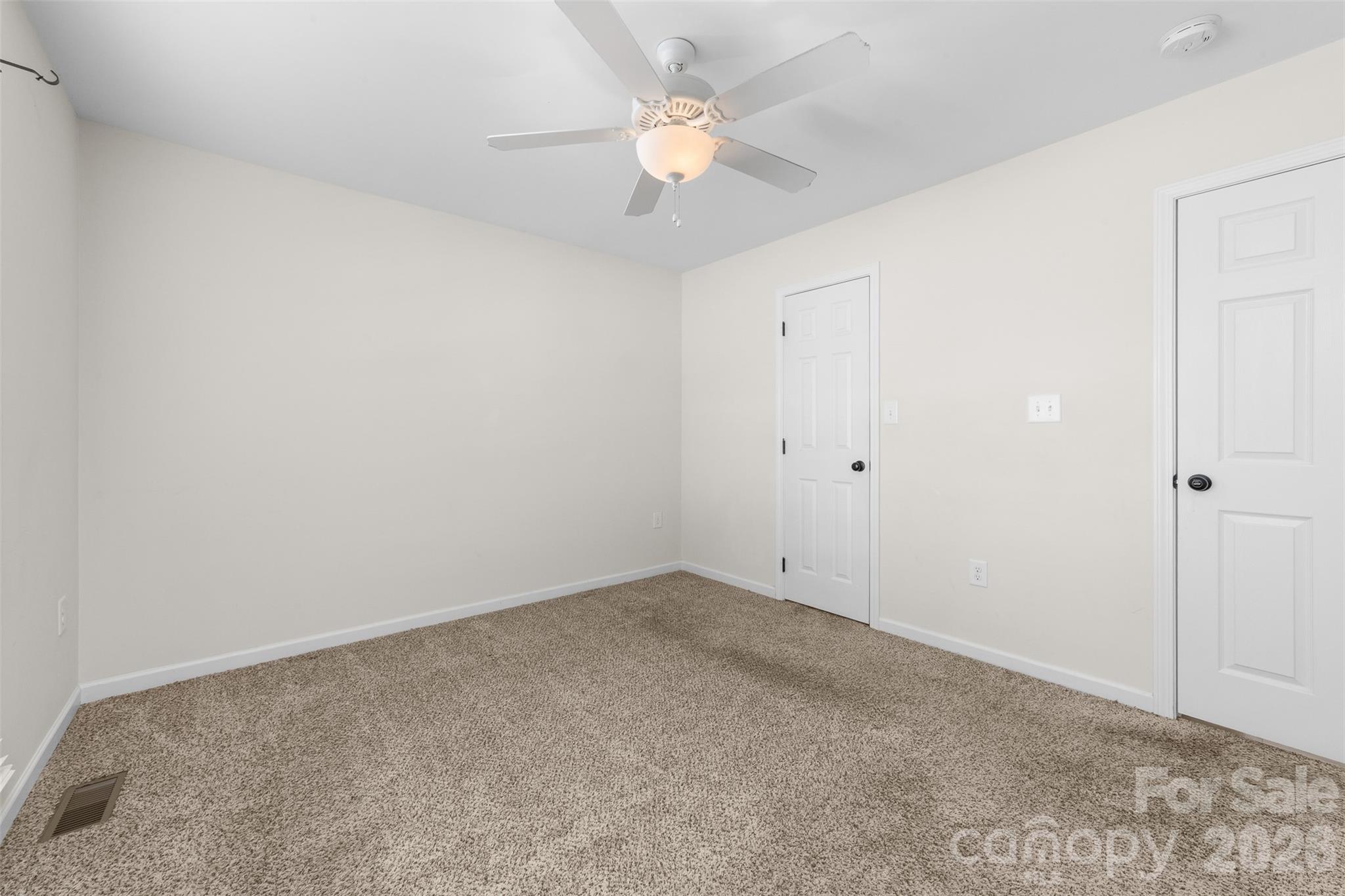 884 Clear Creek Circle — Lincolnton