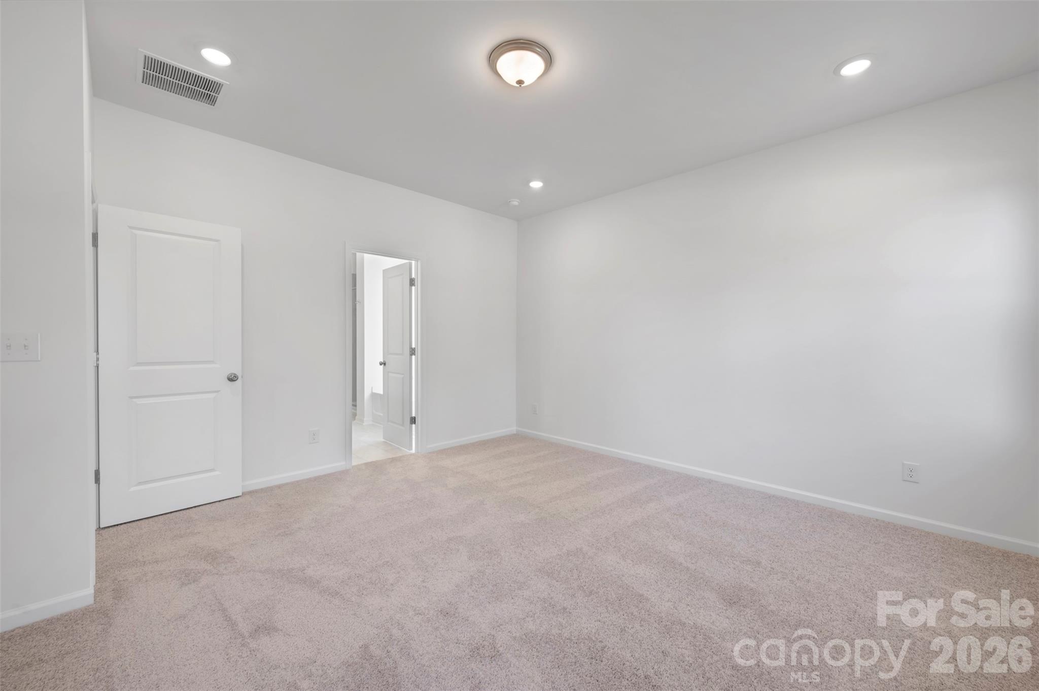408 Willoughby Park Drive — Monroe
