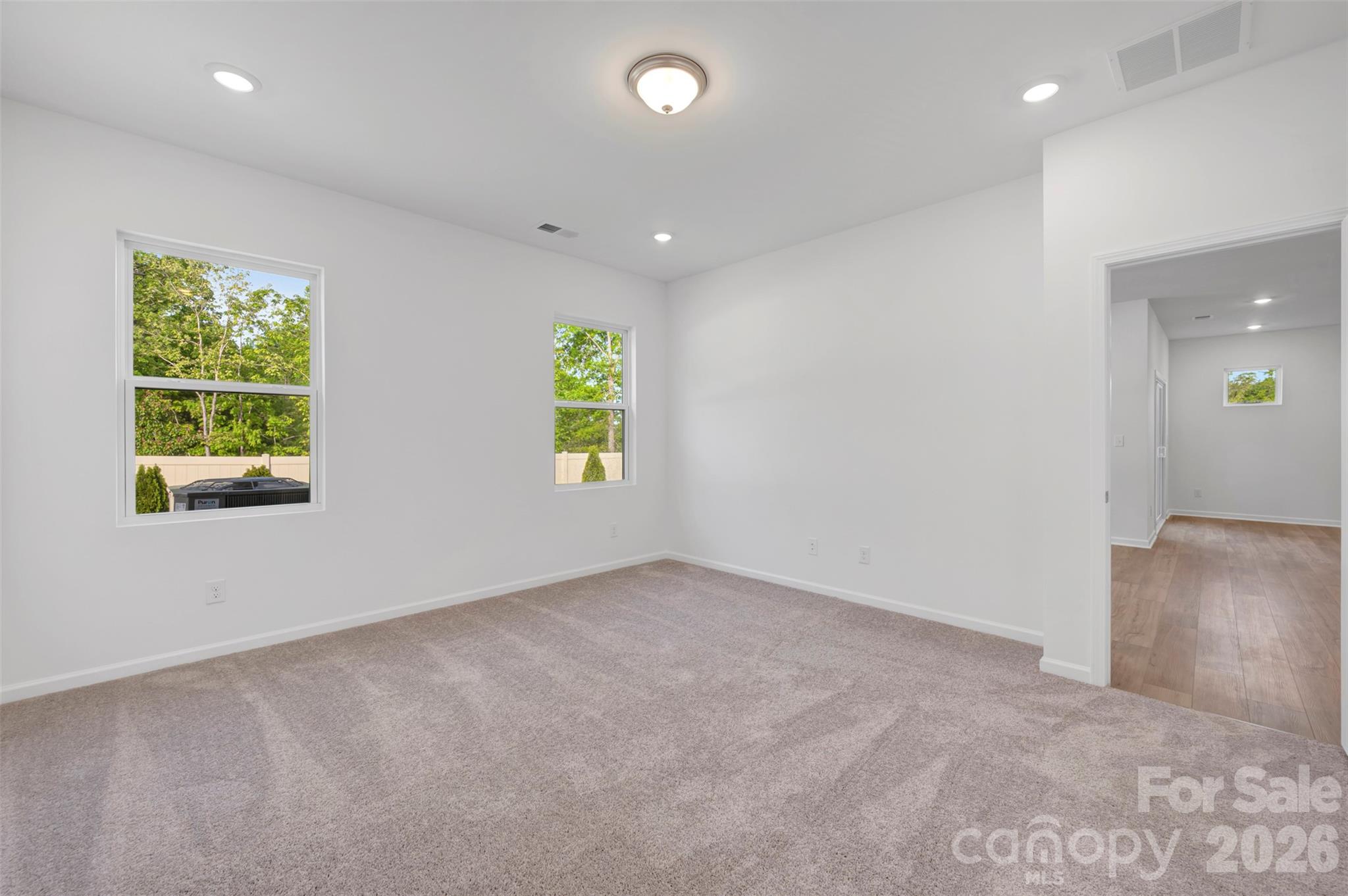408 Willoughby Park Drive — Monroe