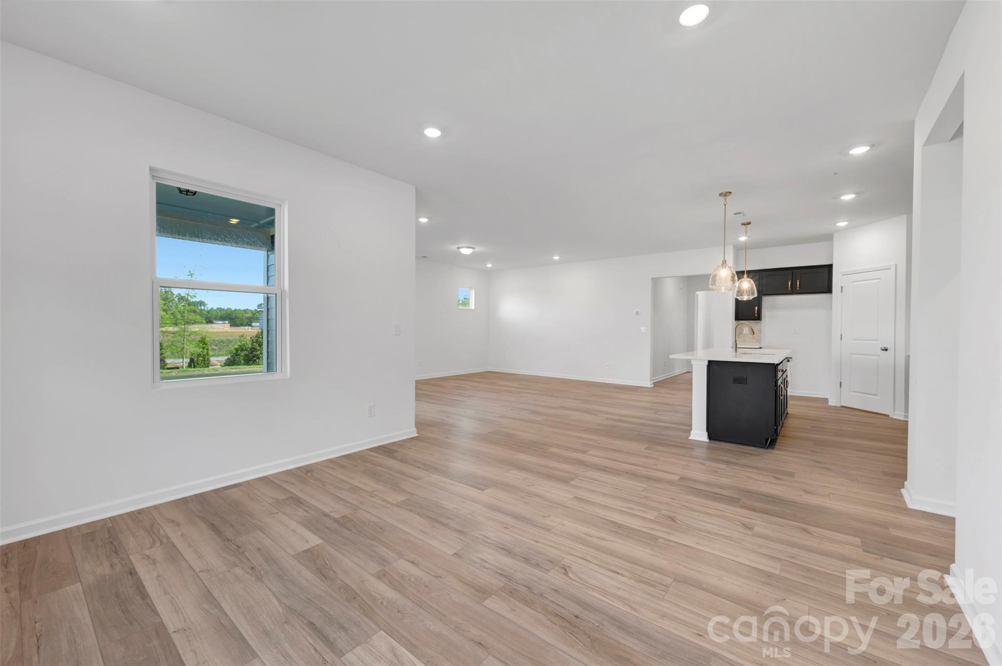 408 Willoughby Park Drive — Monroe