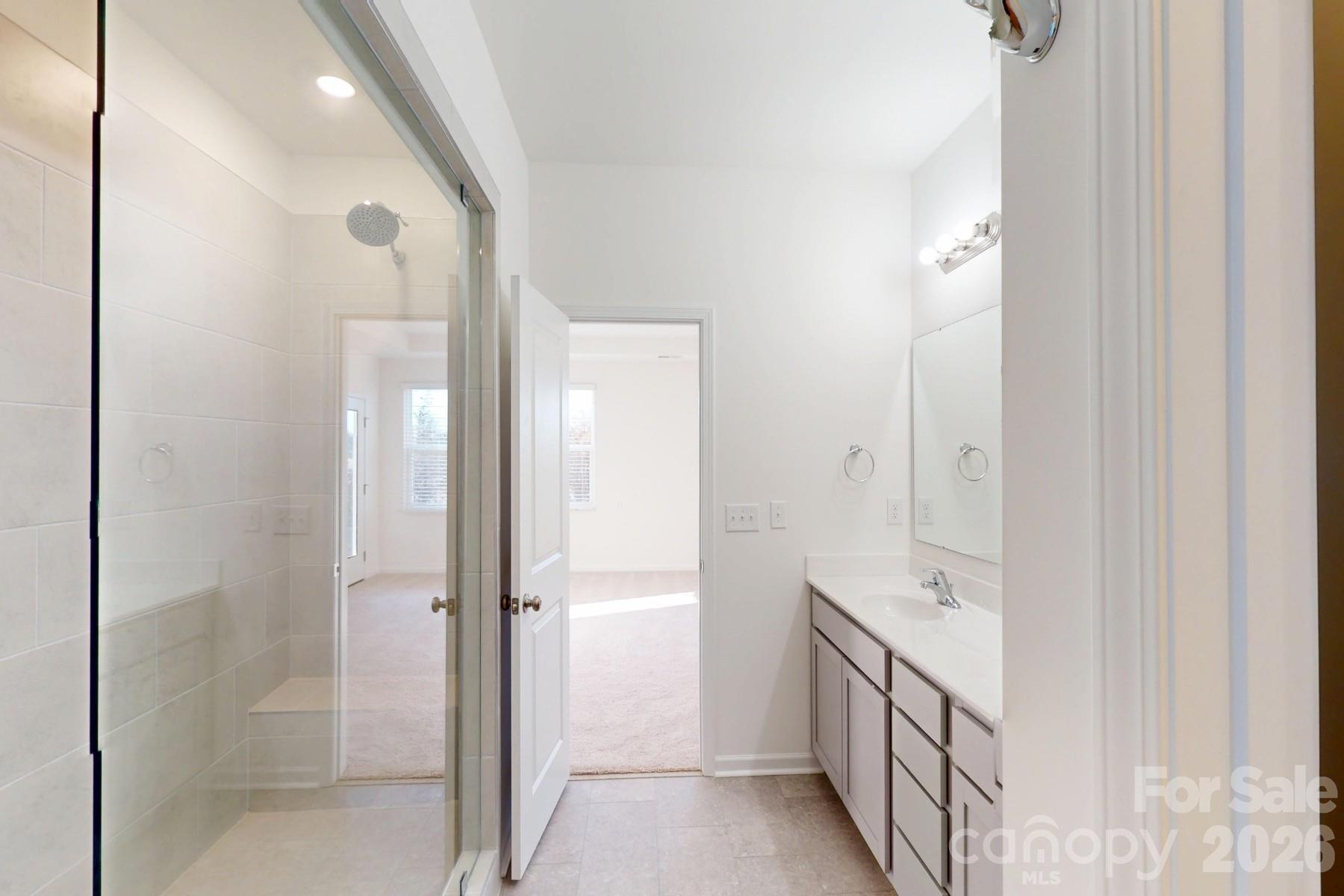 1334 Fremont Drive — Wingate