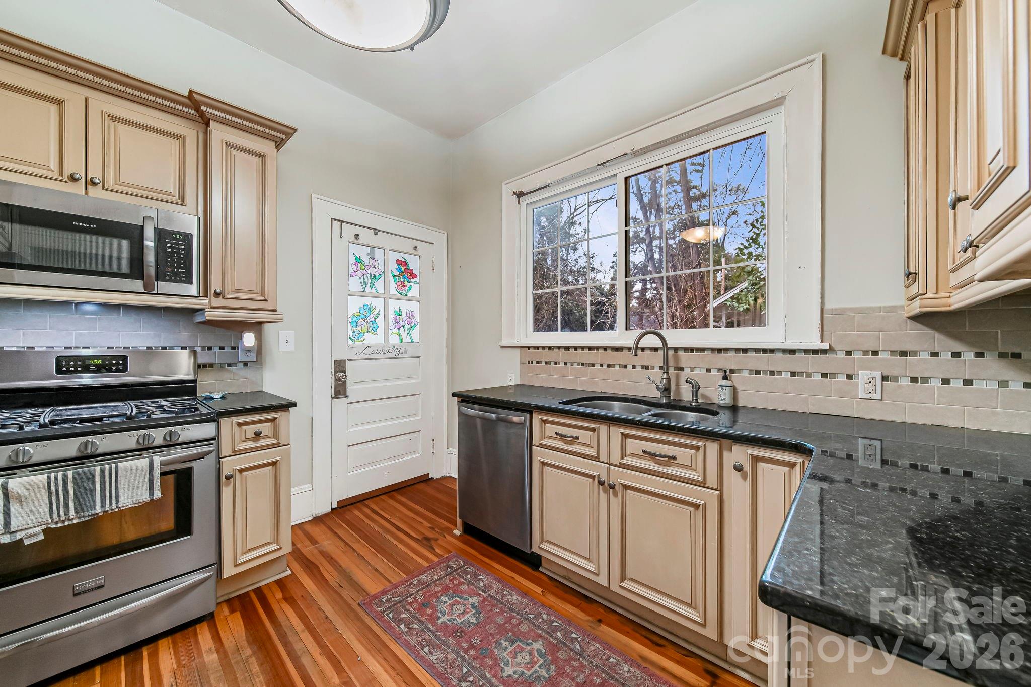 707 S York Street — Gastonia