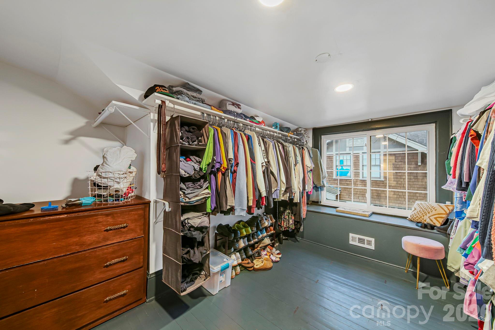 707 S York Street — Gastonia
