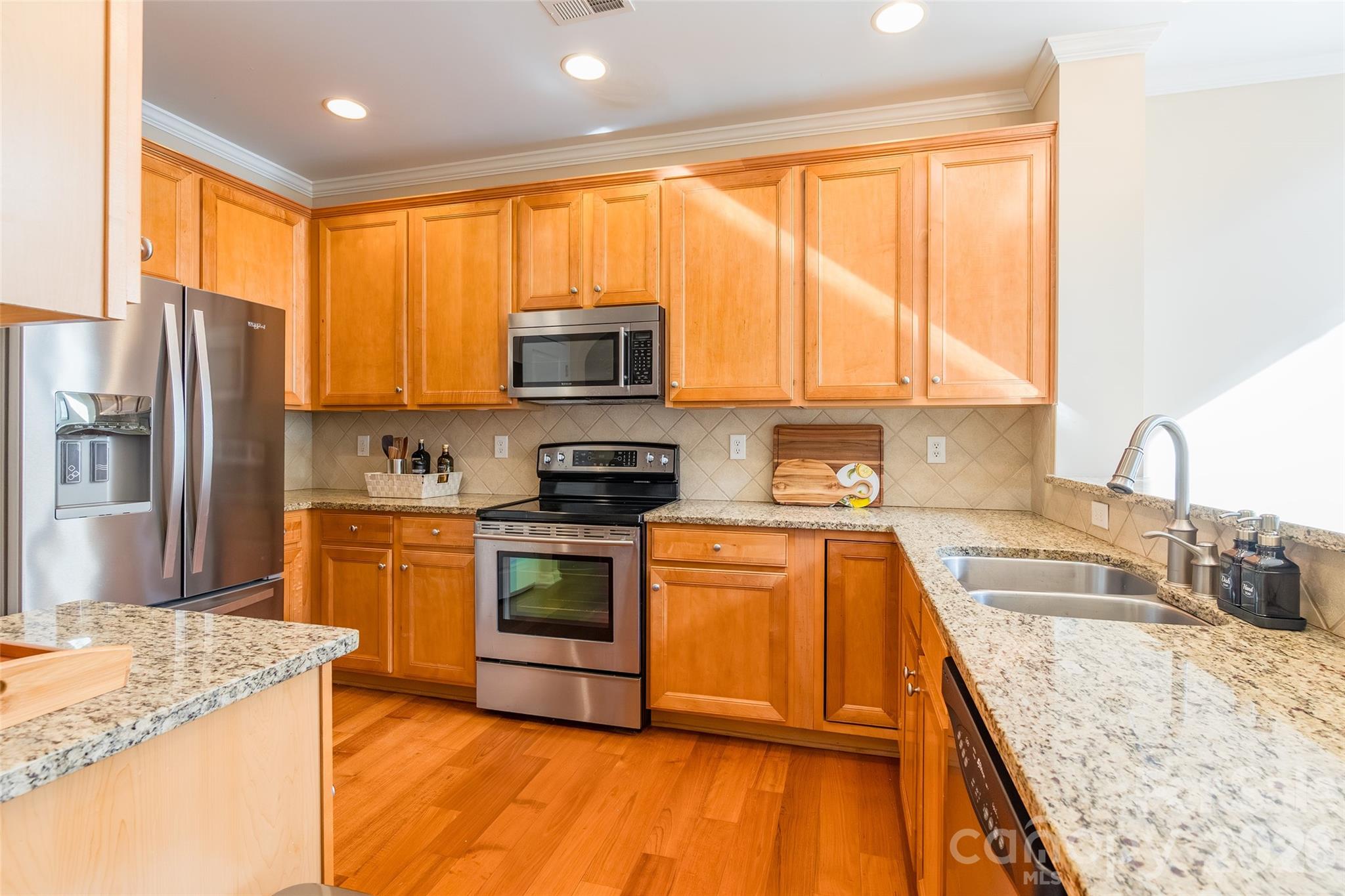 555 Pine Links Drive — Tega Cay