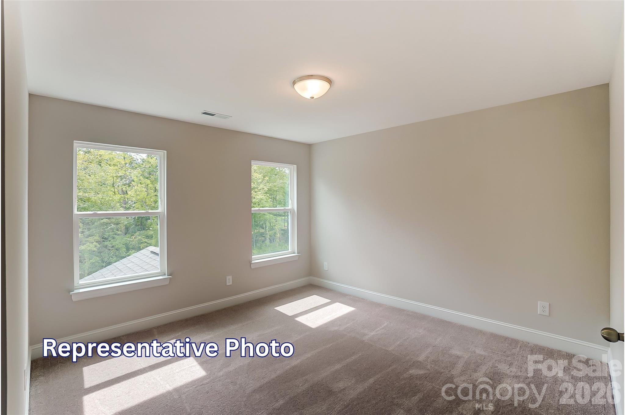 13126 Foxberry Road — Charlotte