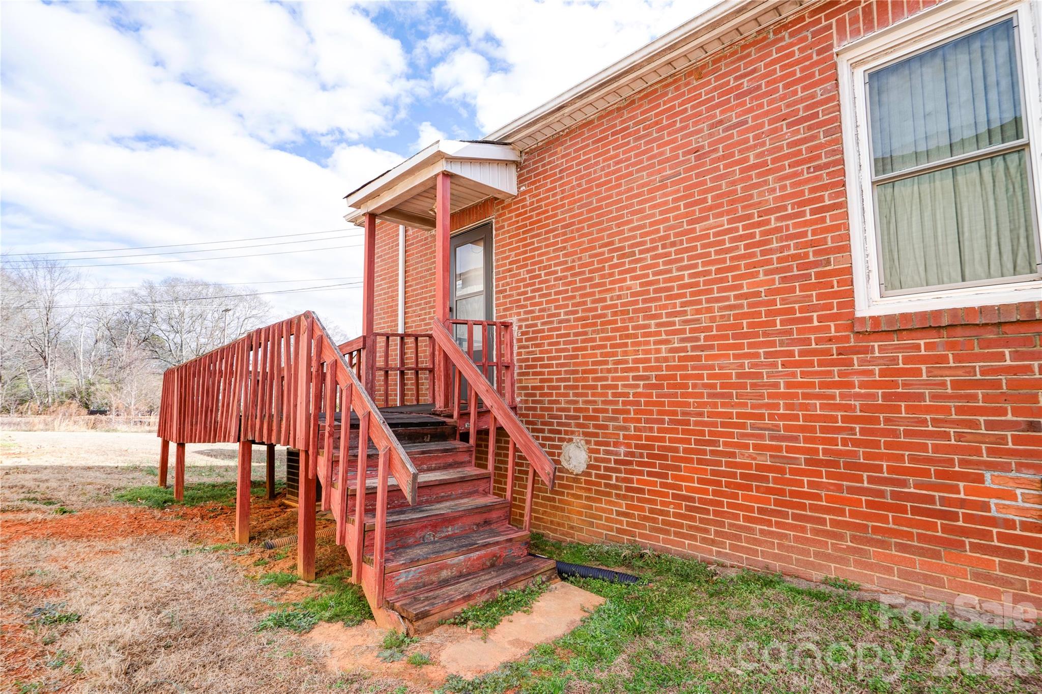 215 Morton Street — Shelby