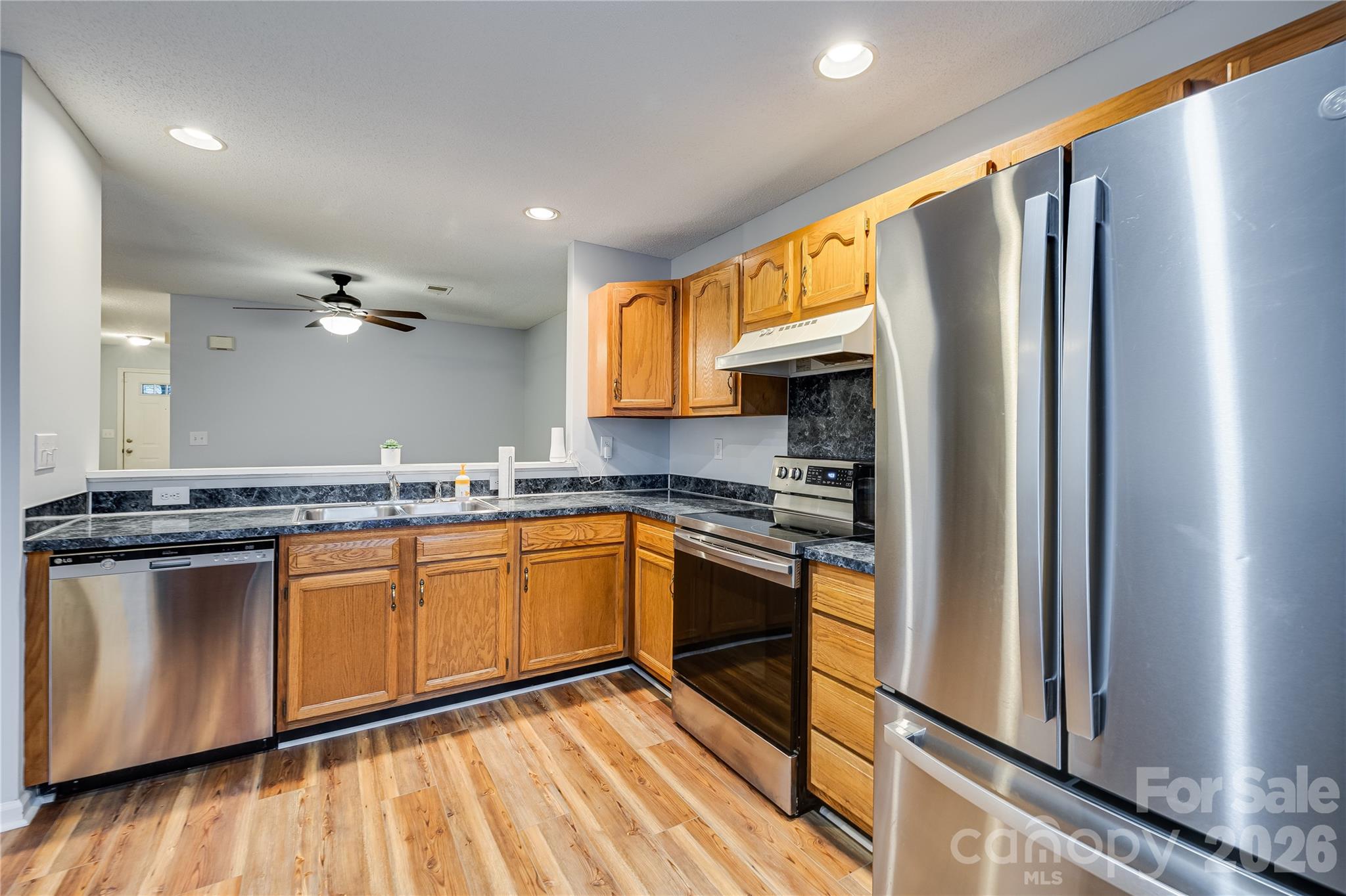 5925 Prescott Court — Charlotte